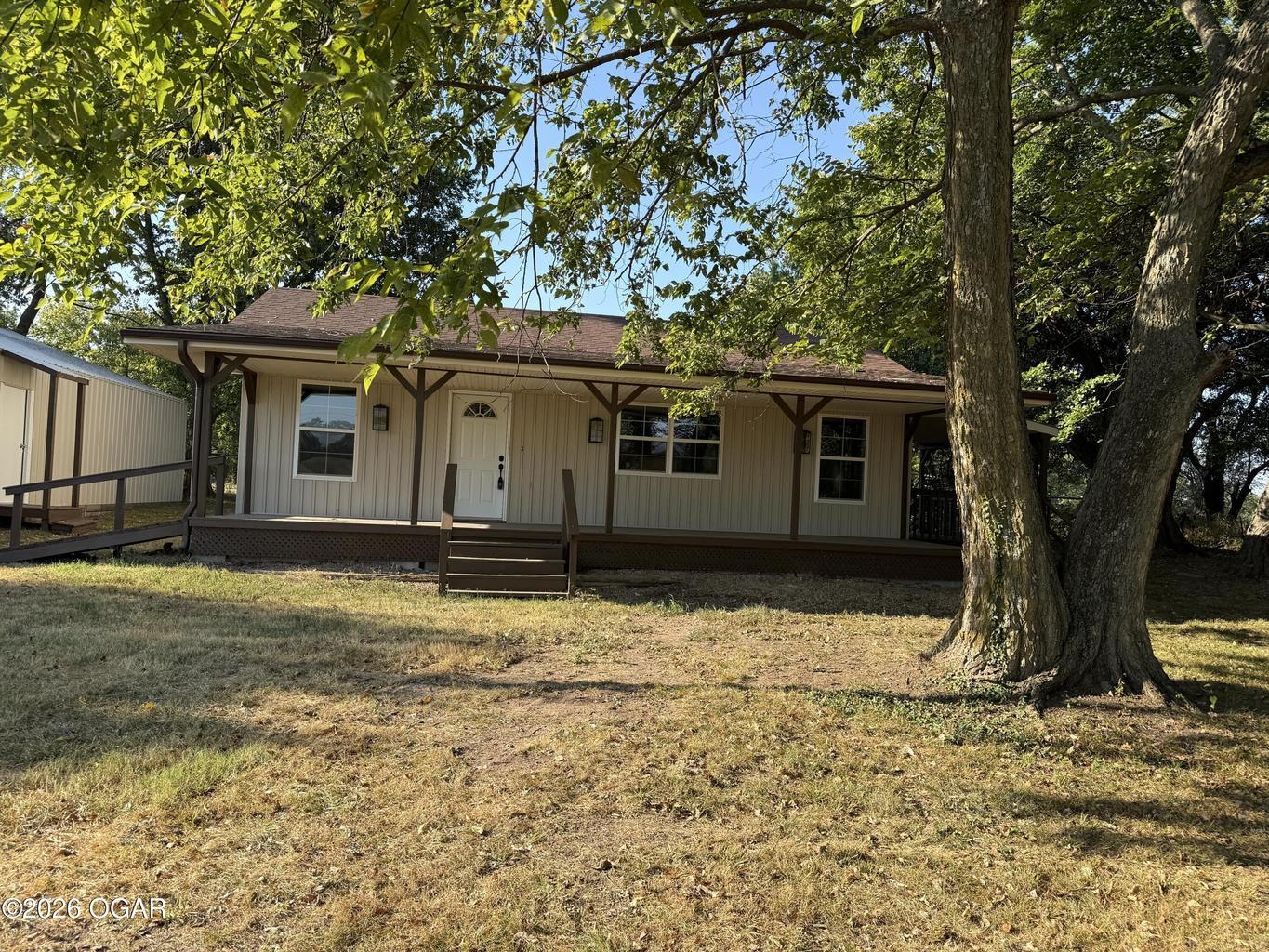 19902 Fir Road Property Photo 2