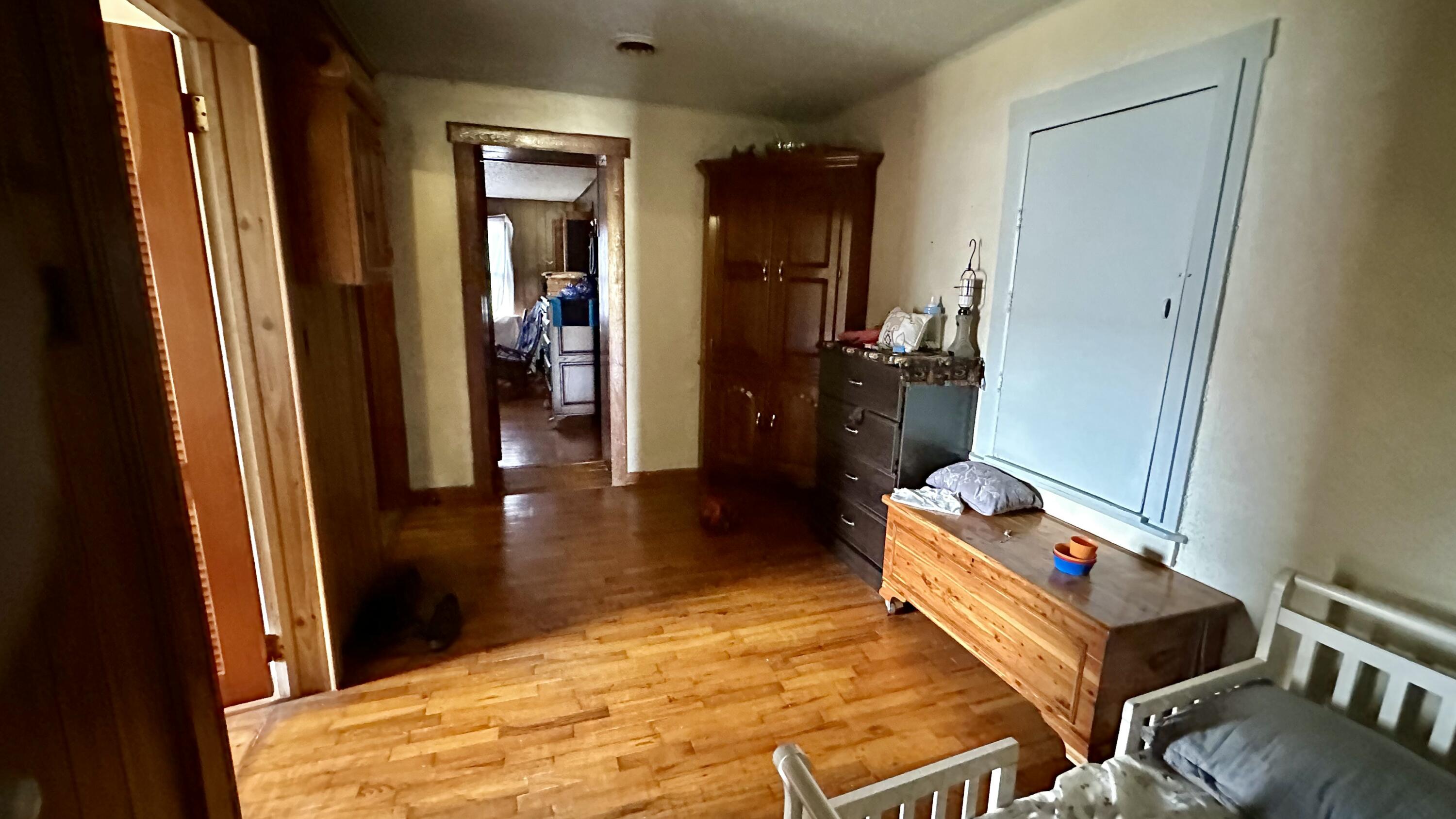8301 Creek Road Property Photo 8