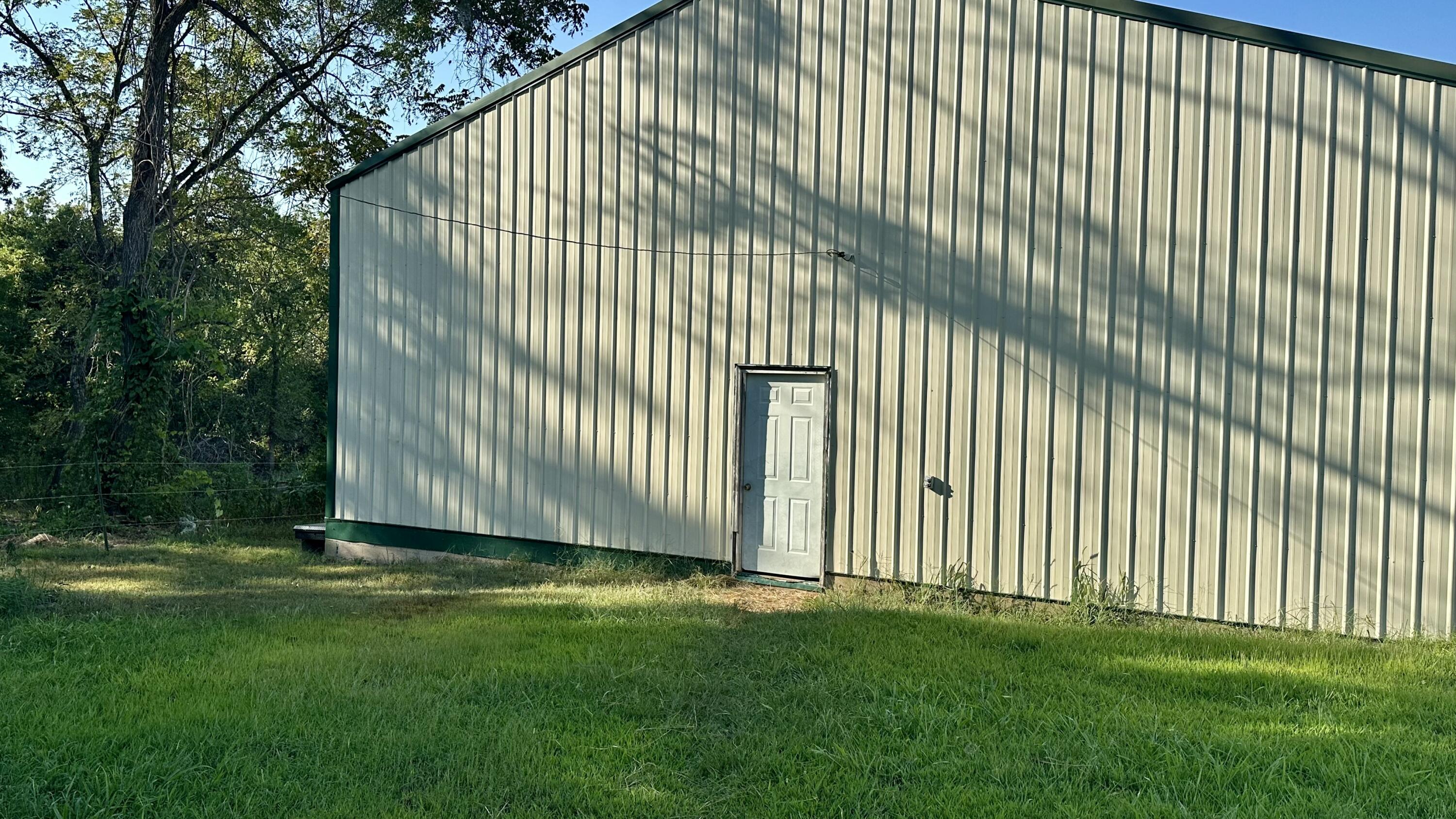 8301 Creek Road Property Photo 20