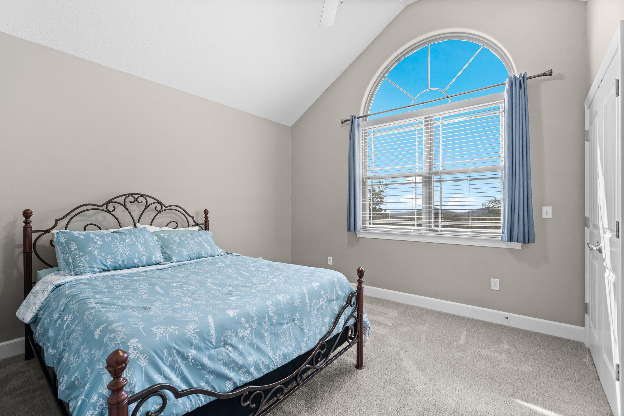 479 Southview Drive Property Photo 23
