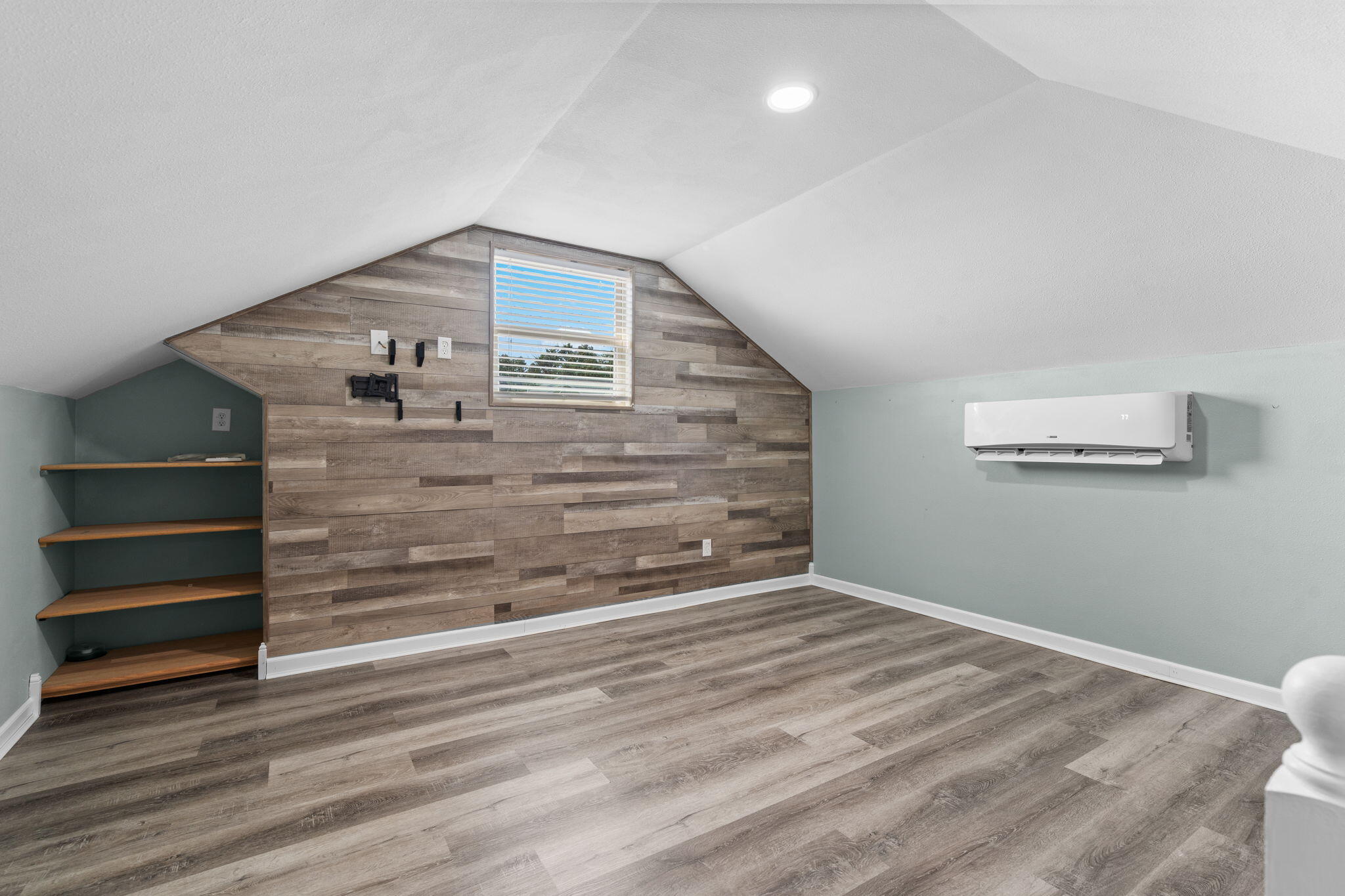 479 Southview Drive Property Photo 34