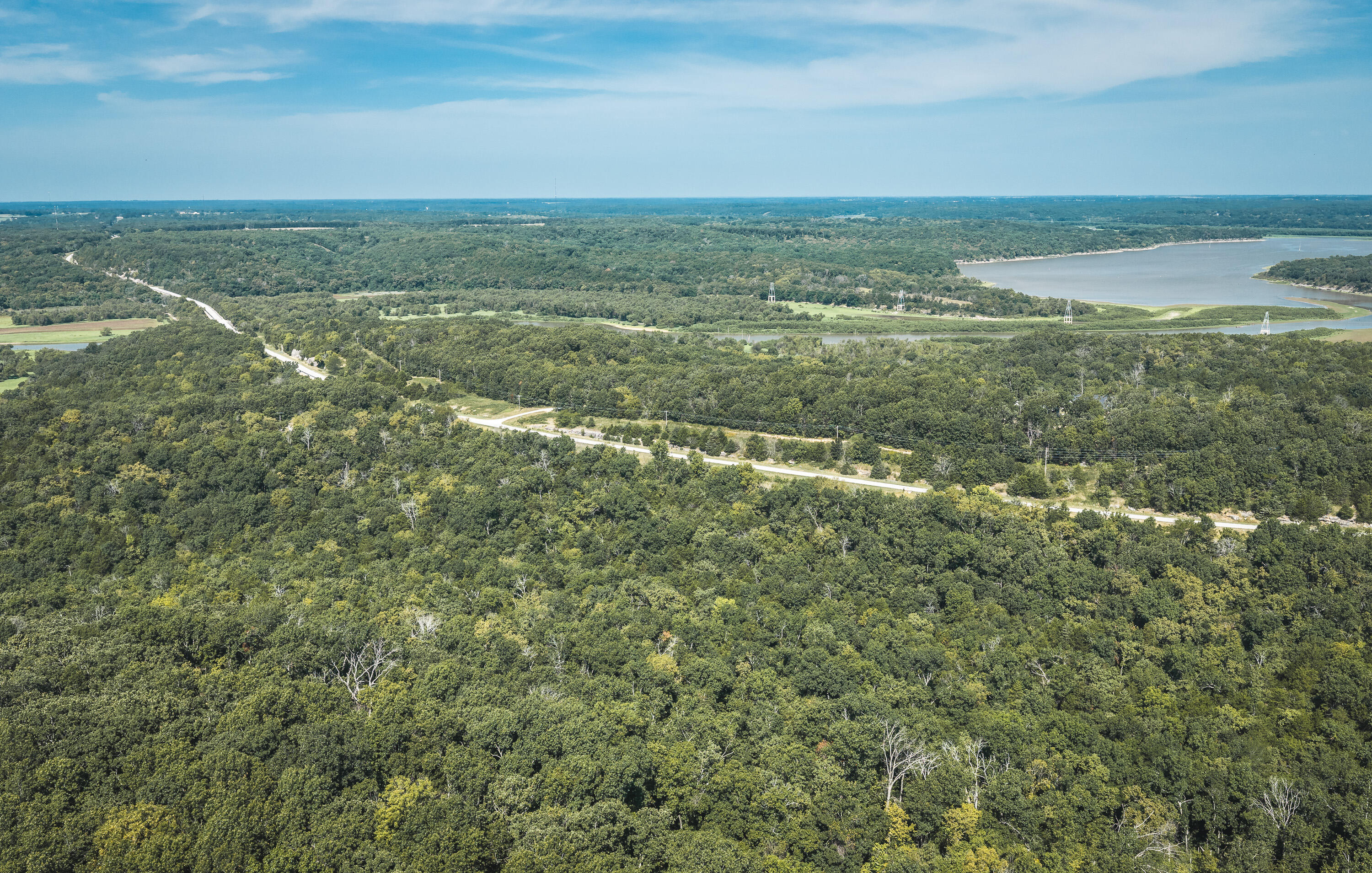9570 Northeast Highway 82 Property Photo 1