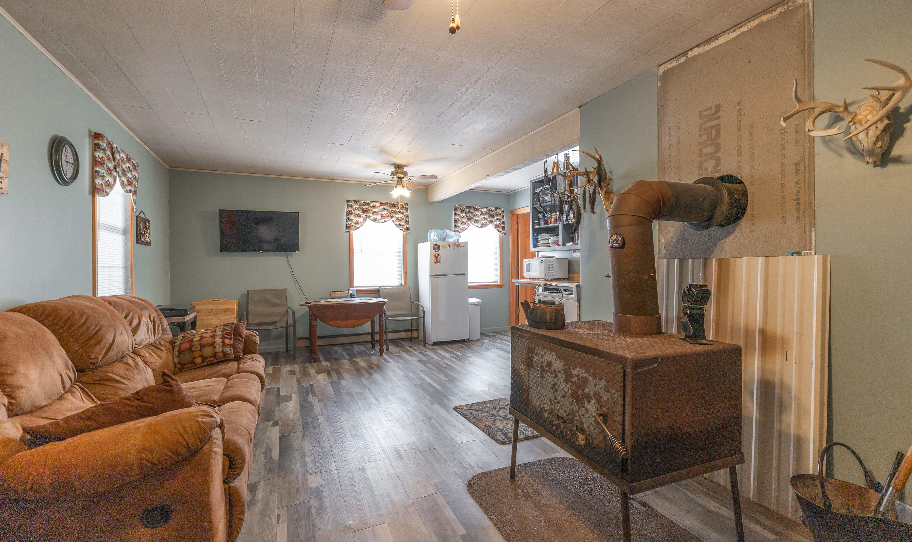 9570 Northeast Highway 82 Property Photo 8
