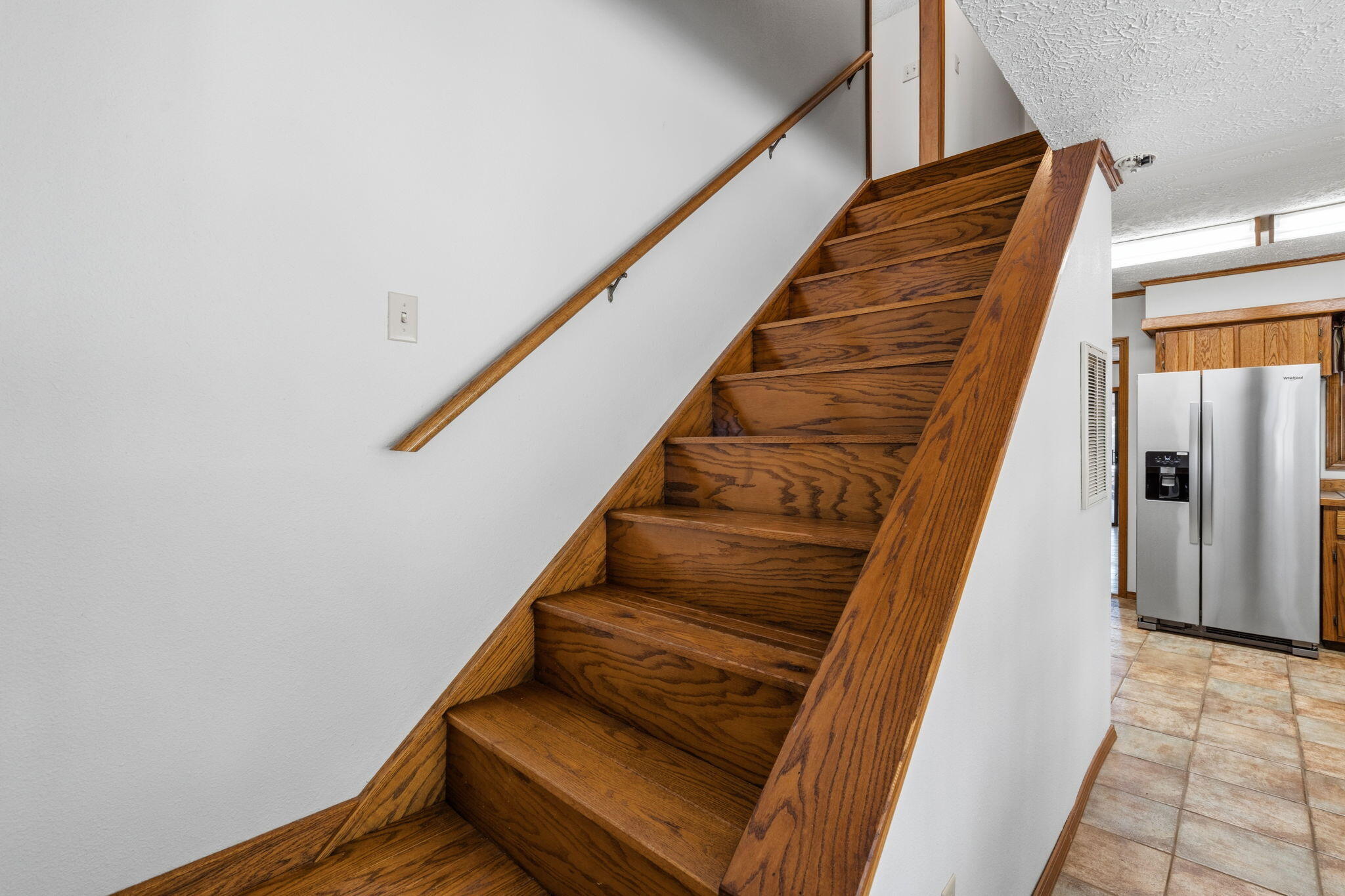 1109 Flicker Drive Property Photo 27