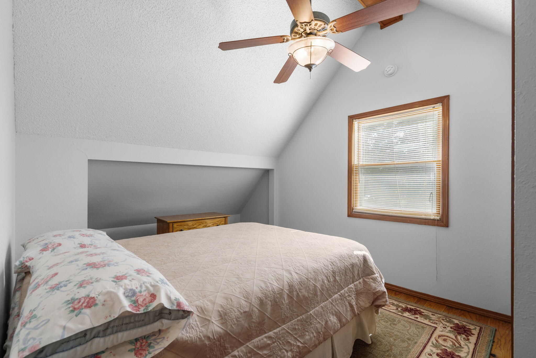 1109 Flicker Drive Property Photo 31