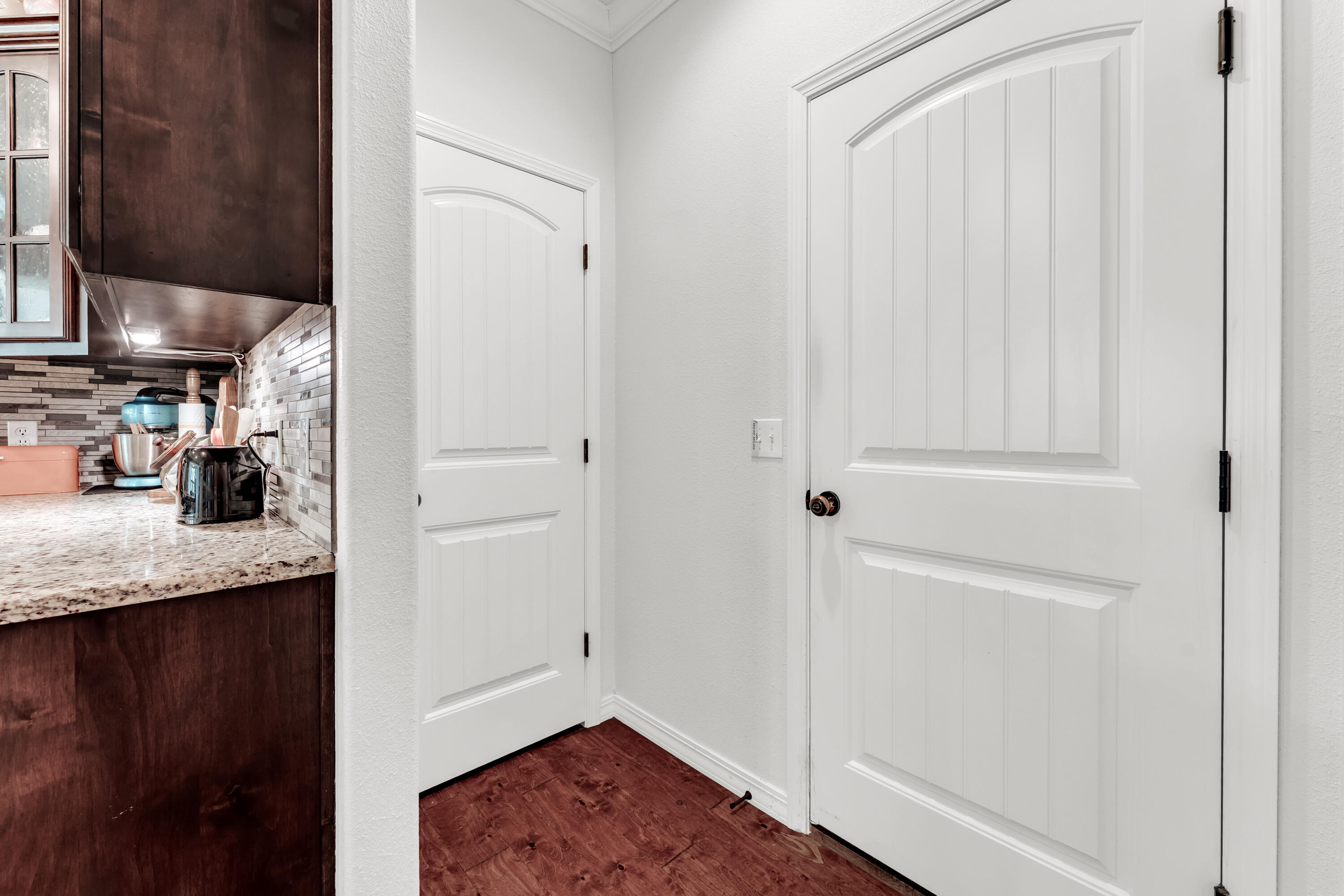 2721 East Clearview Drive Property Photo 13