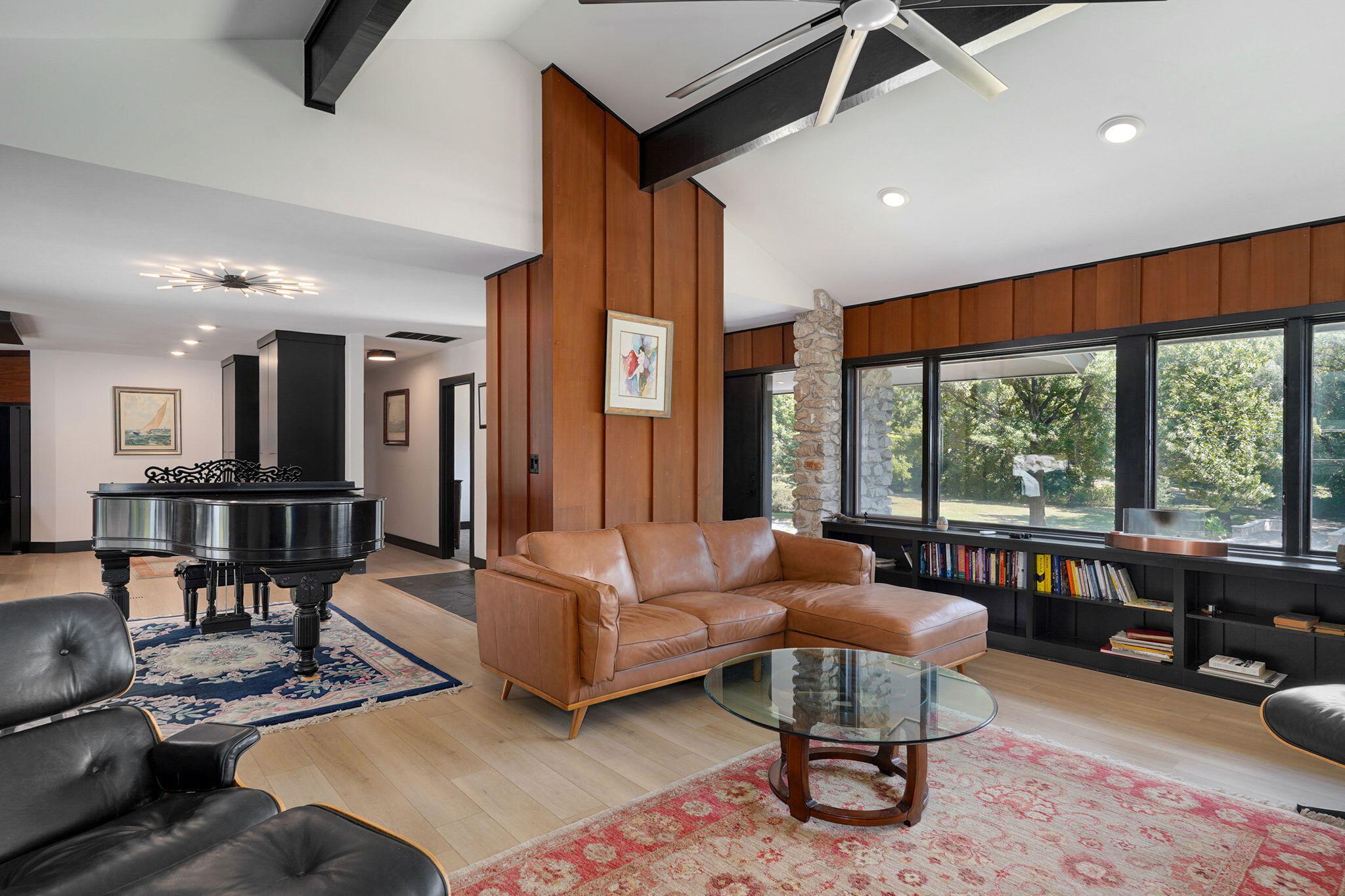 2025 South Arlington Terrace Property Photo 13