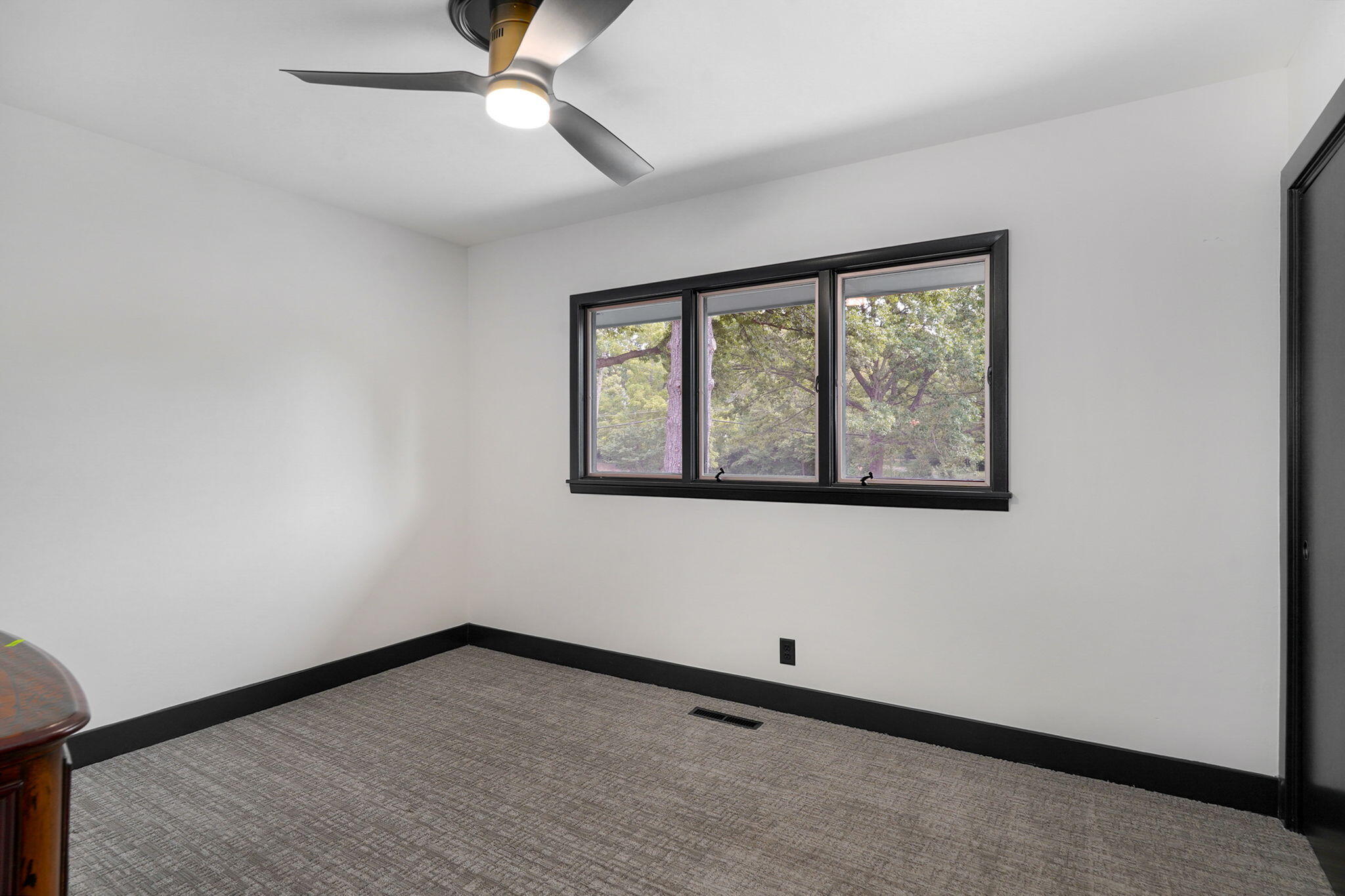 2025 South Arlington Terrace Property Photo 24