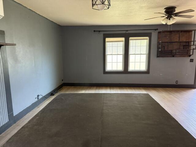 1819 Olive Street Property Photo 4