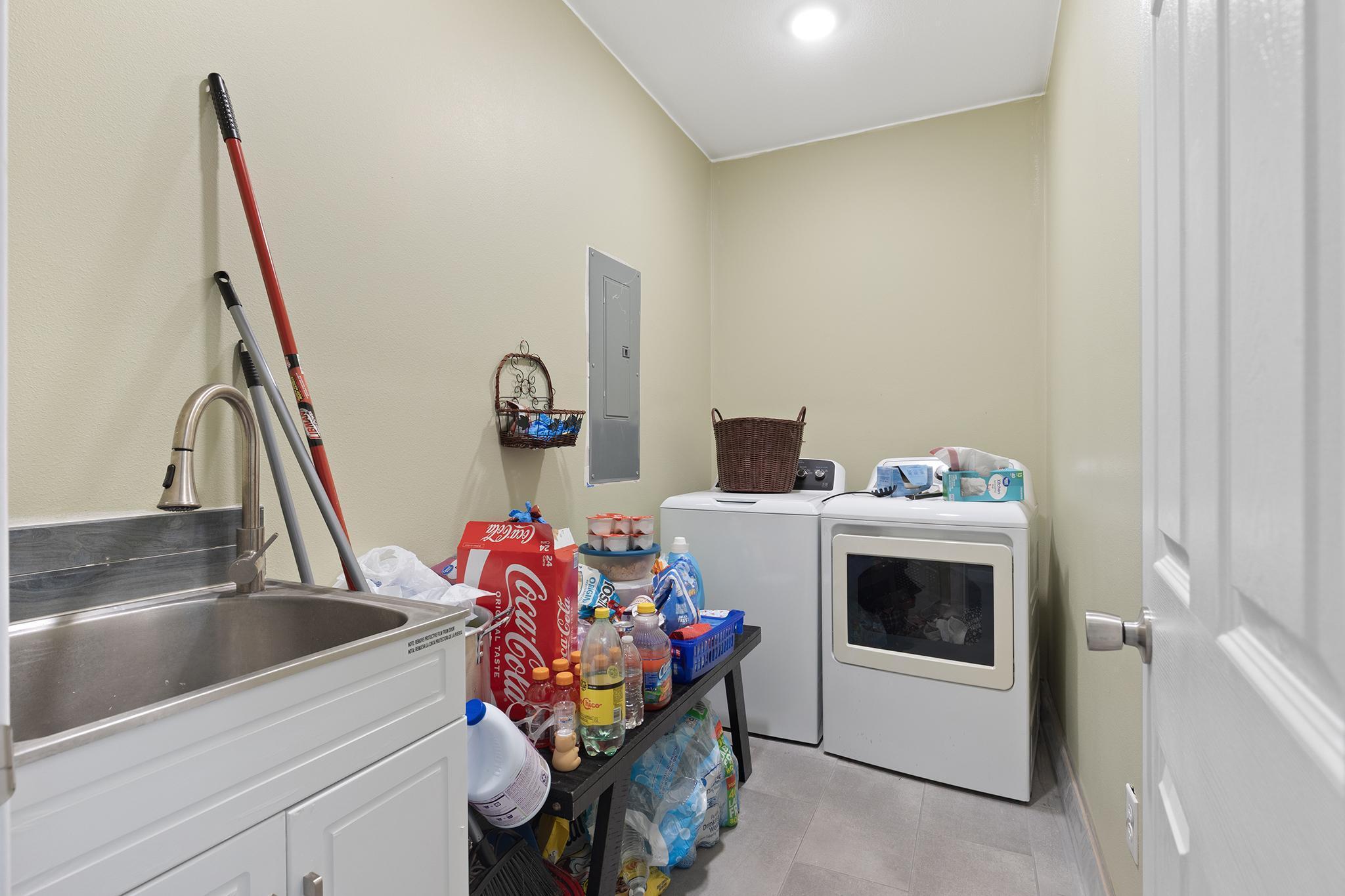 1117 Oak Street Property Photo 14