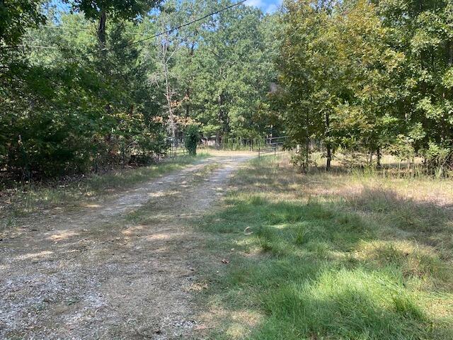 74 Oak Leaf Drive Property Photo 1