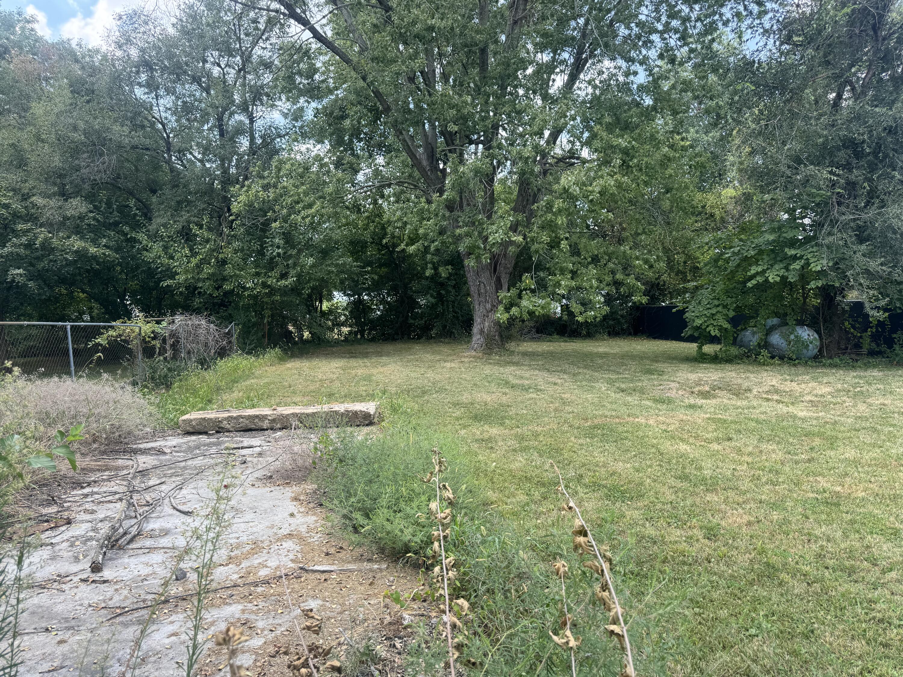 417 South Spruce Street Property Photo 3