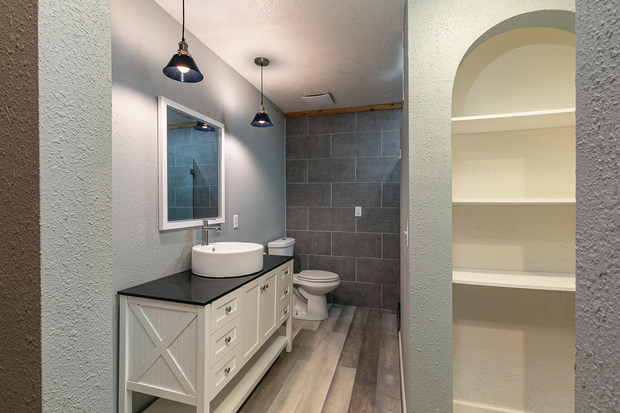 762 West Juniper Lane Property Photo 17