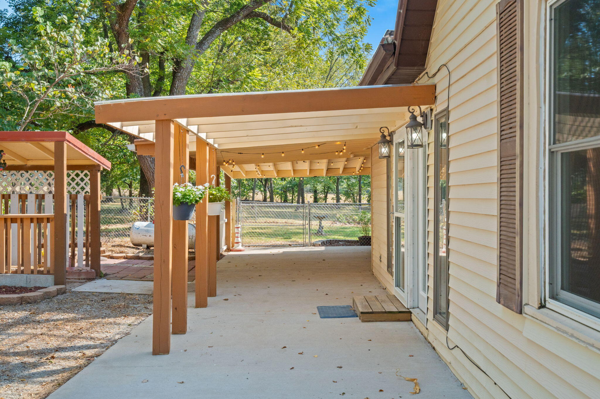 10503 Lawrence 1112 Property Photo 38