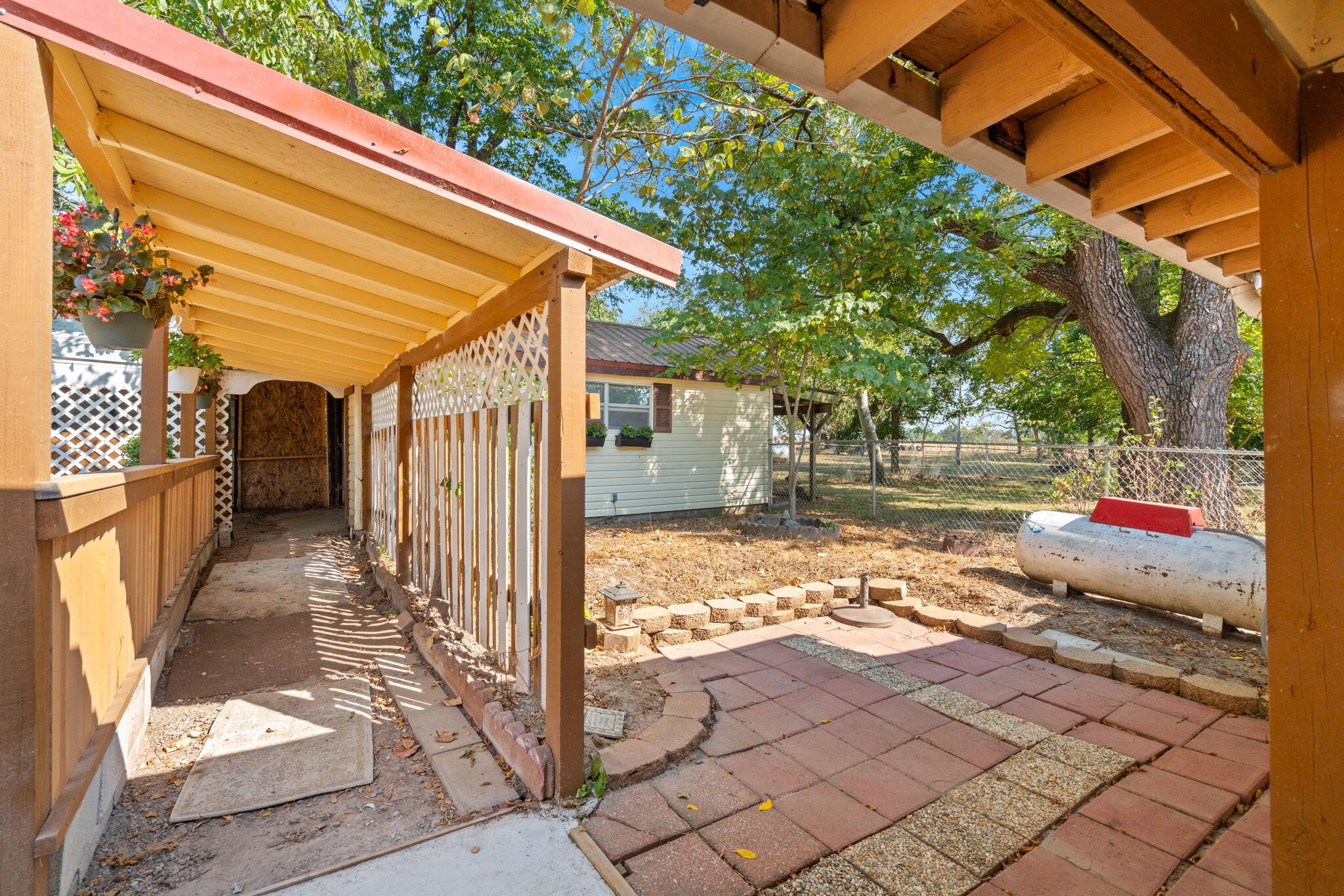10503 Lawrence 1112 Property Photo 41