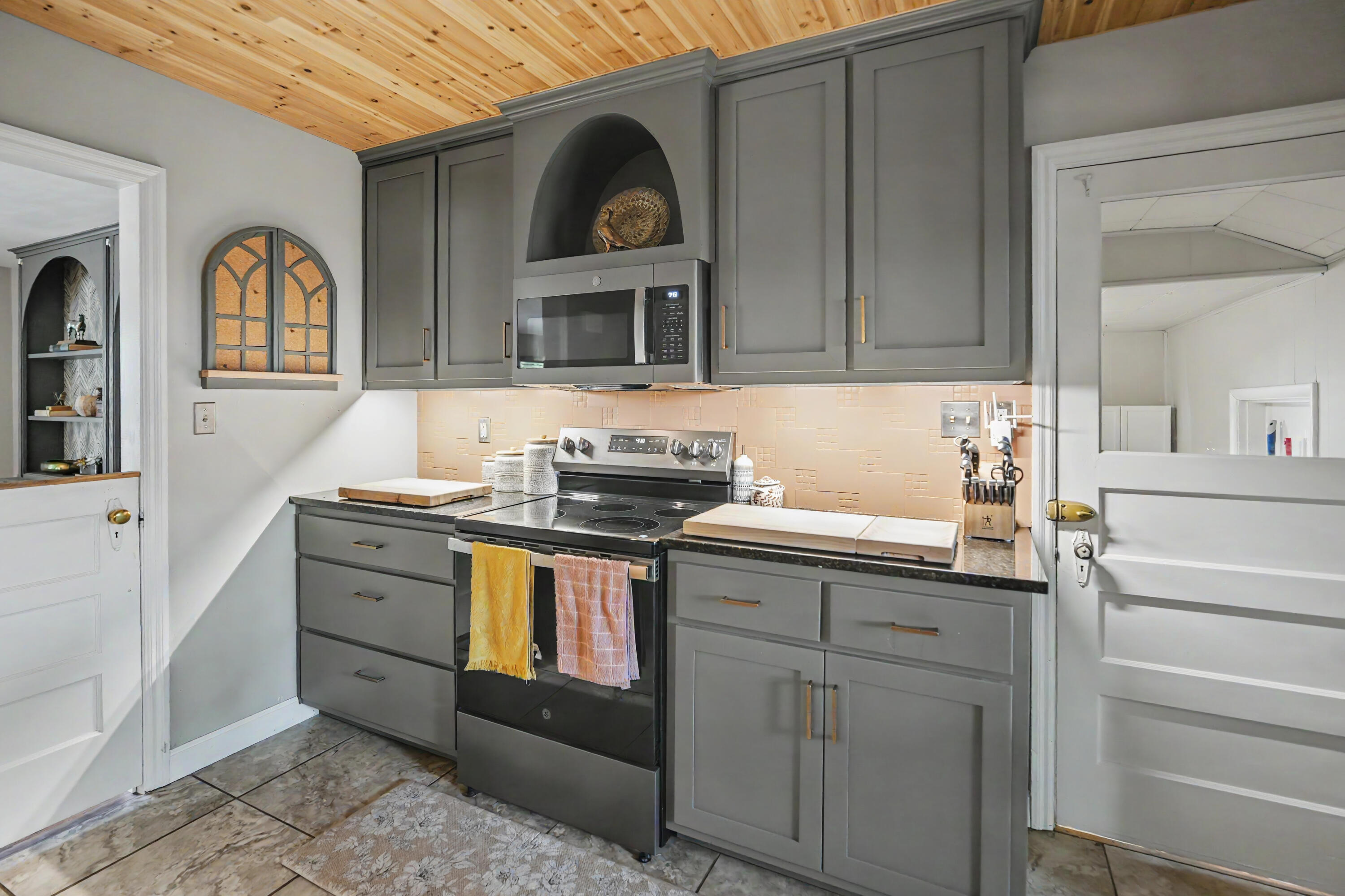 2039 East Wayland Street Property Photo 55