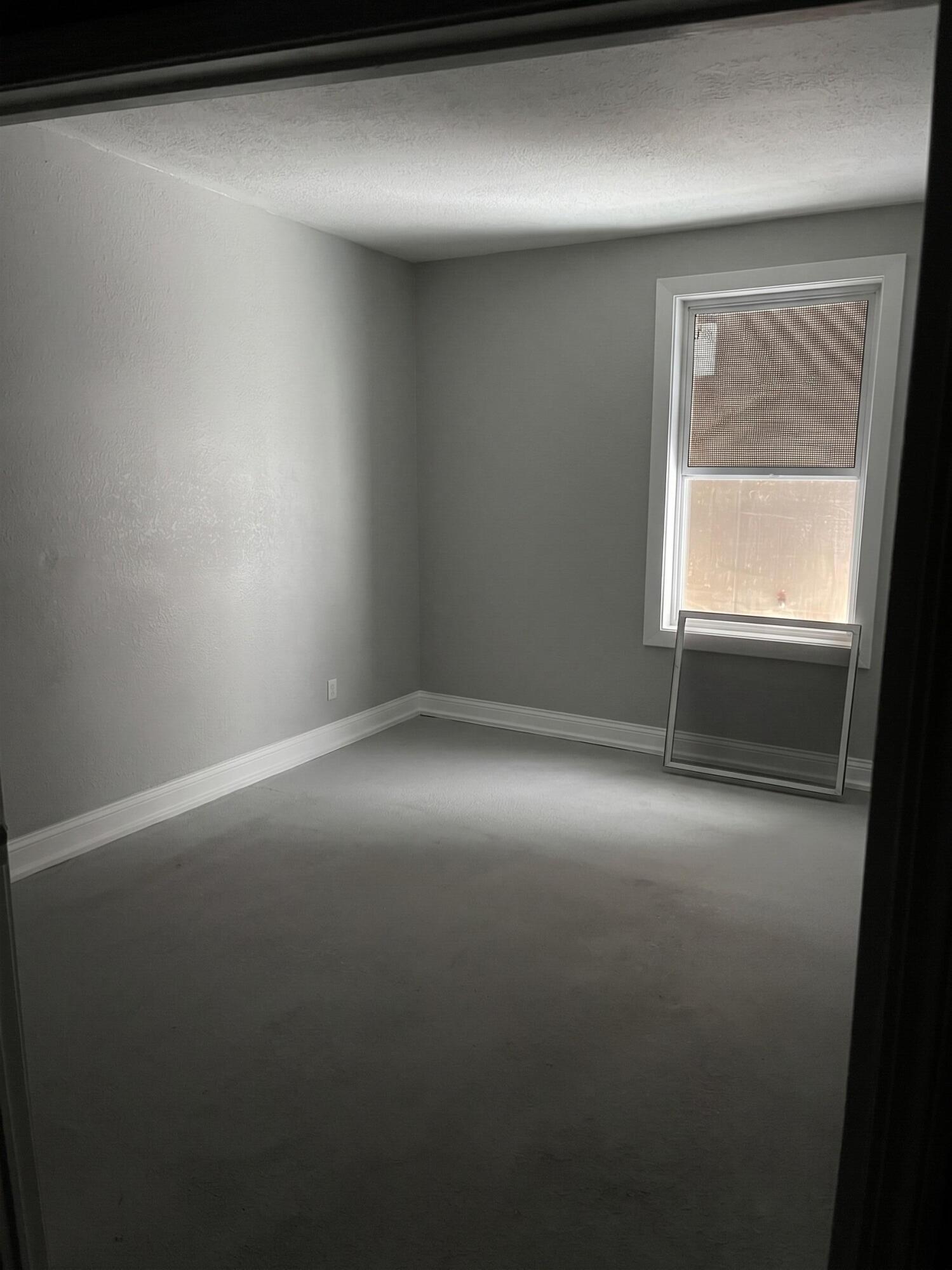 2819 Brooklyn Avenue Property Photo 5