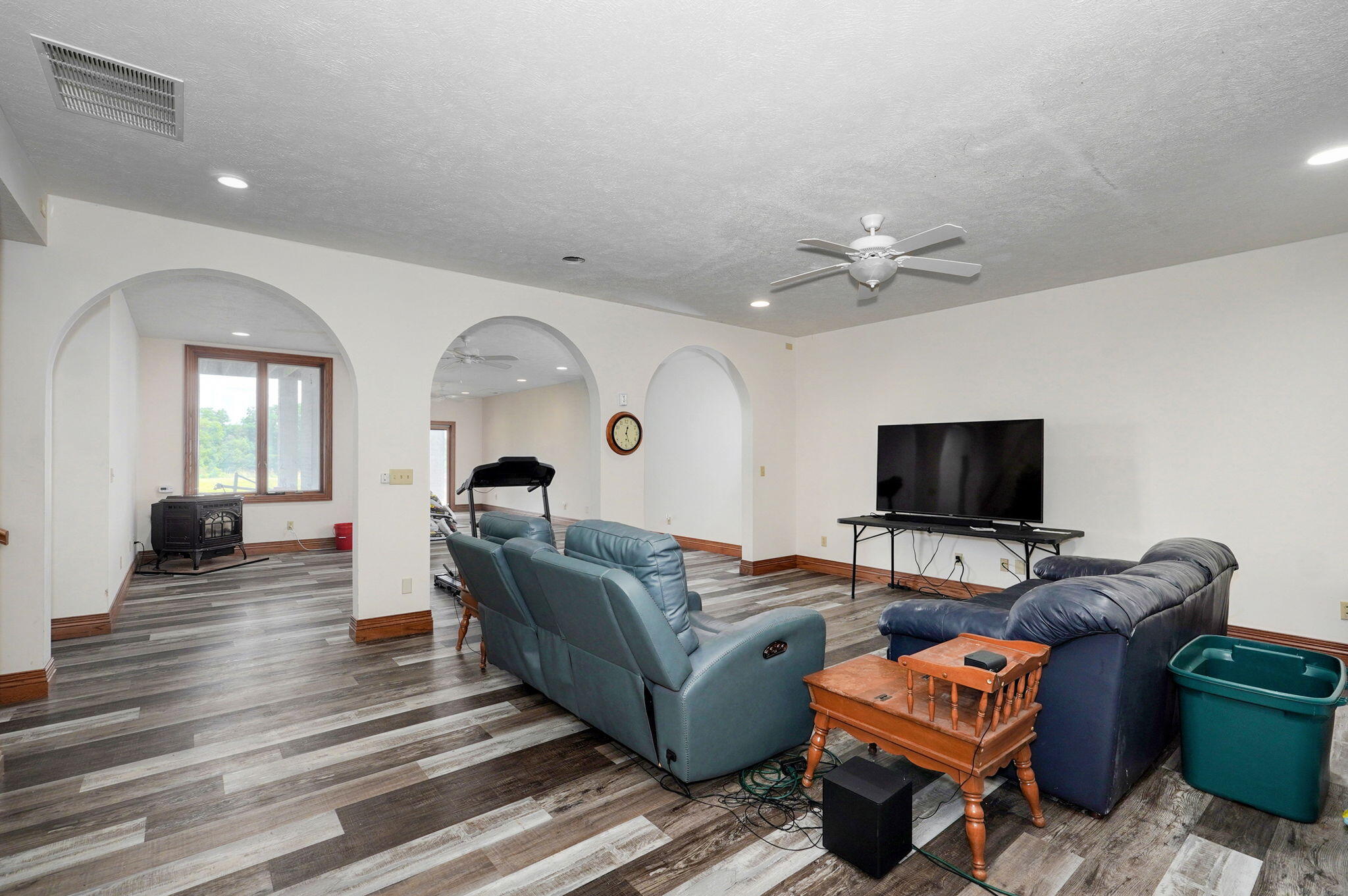 9215 West Farm Road 94 Property Photo 31