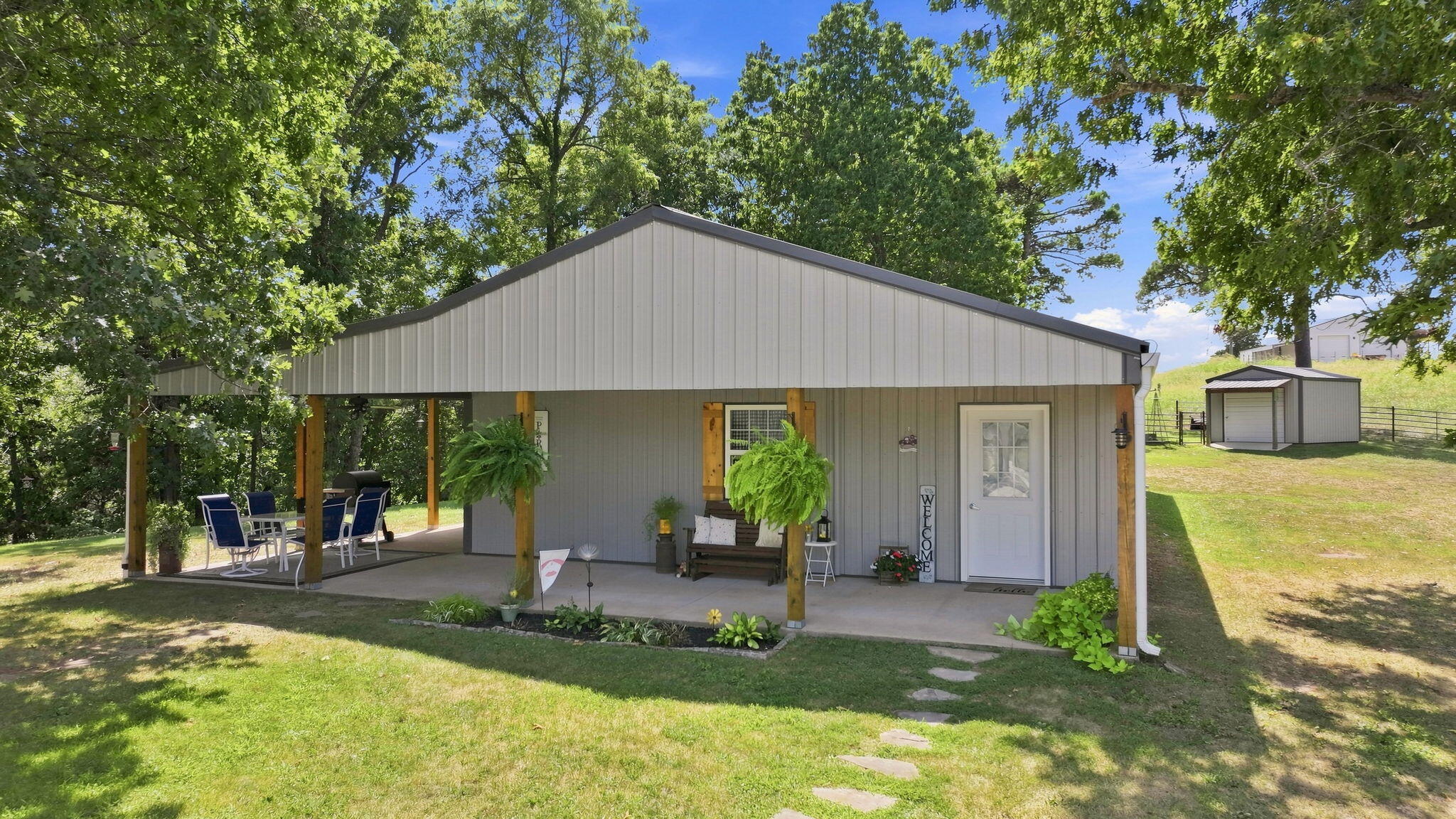 426 Stock Drive Property Photo 3