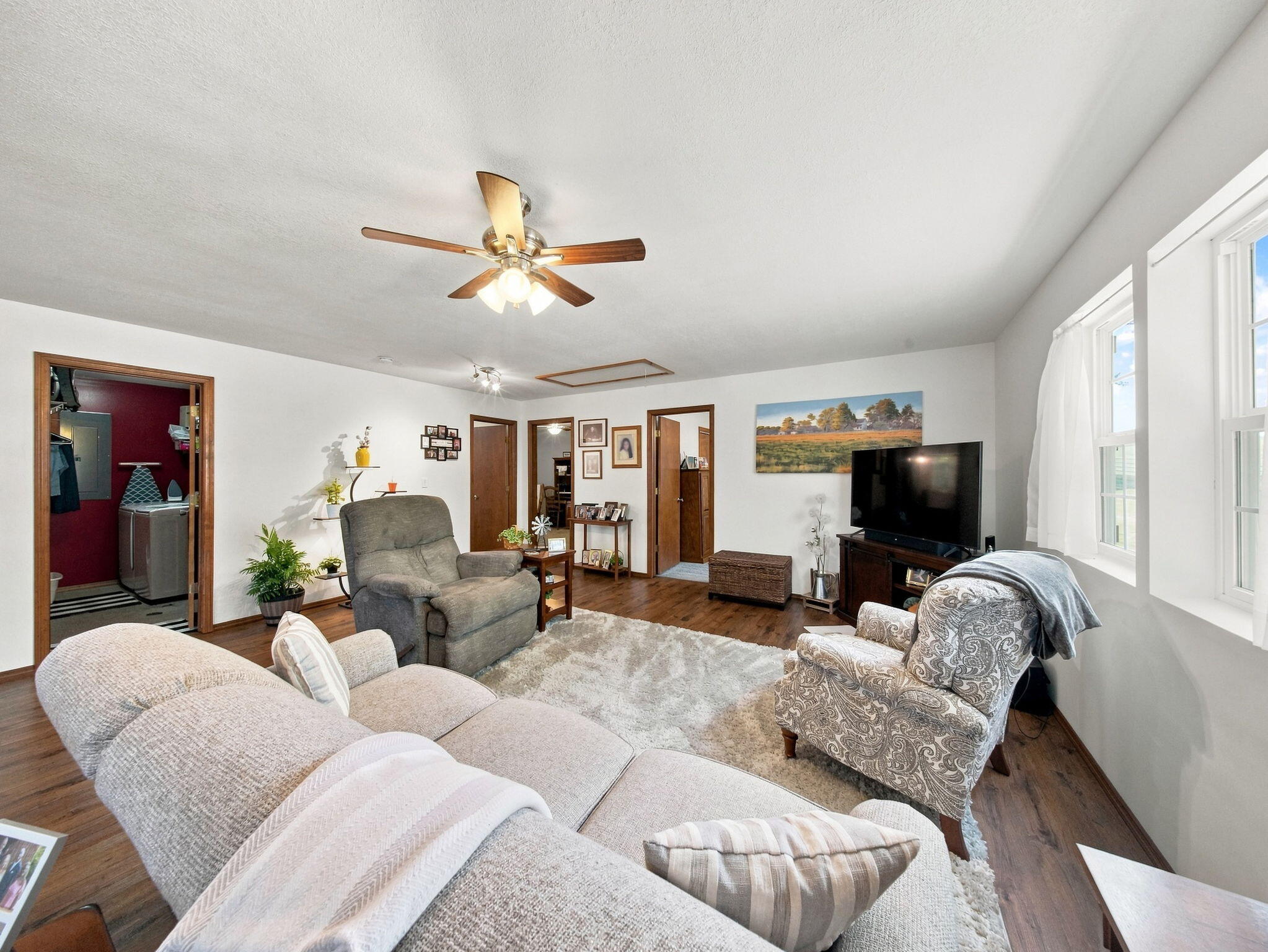 426 Stock Drive Property Photo 5