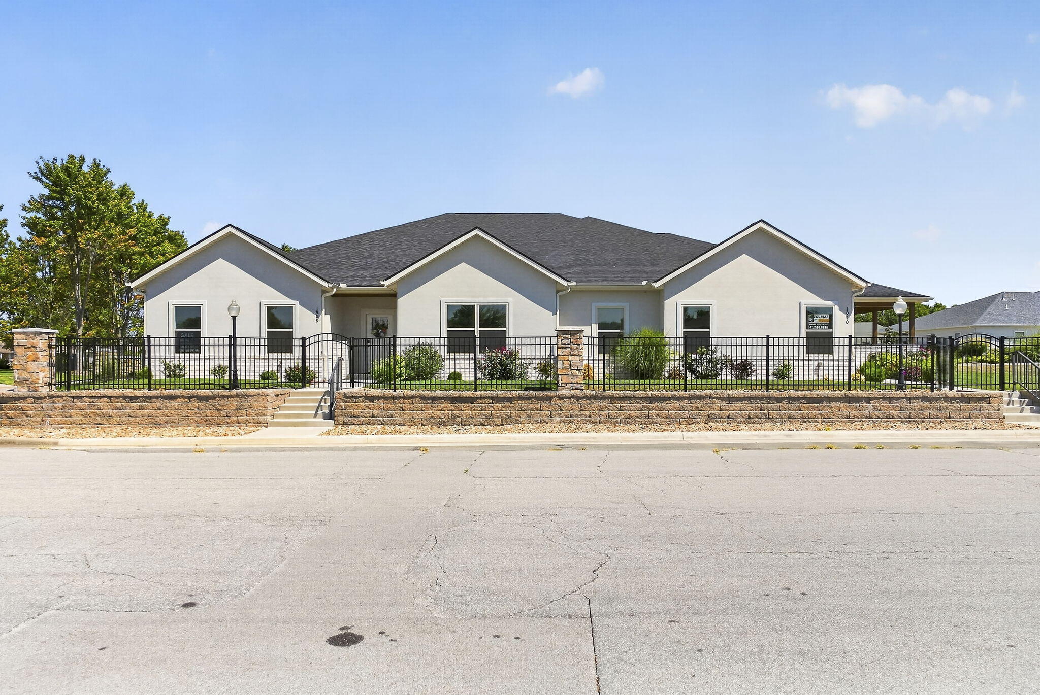 60332869 Property Photo 2