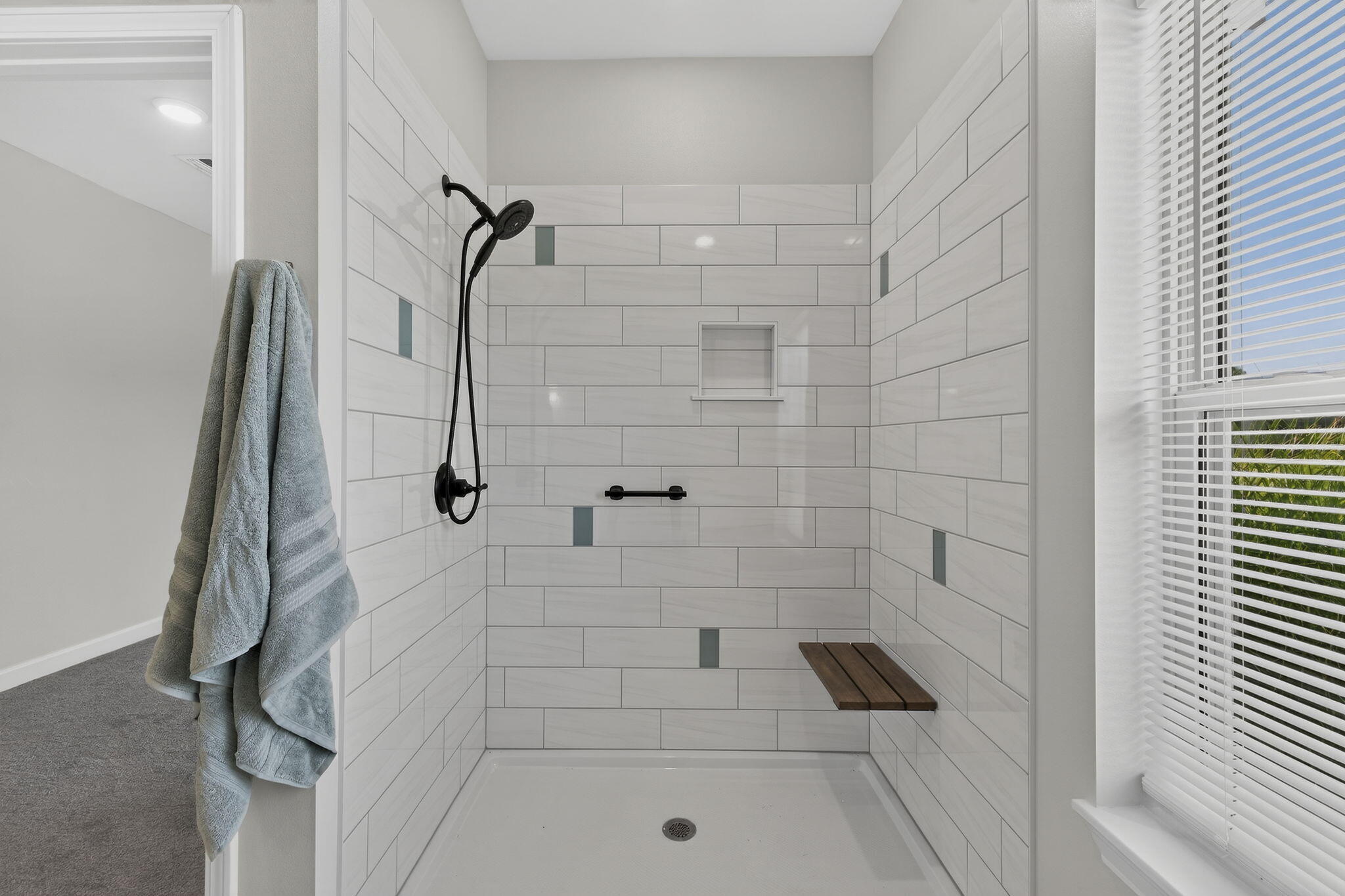 60332869 Property Photo 12