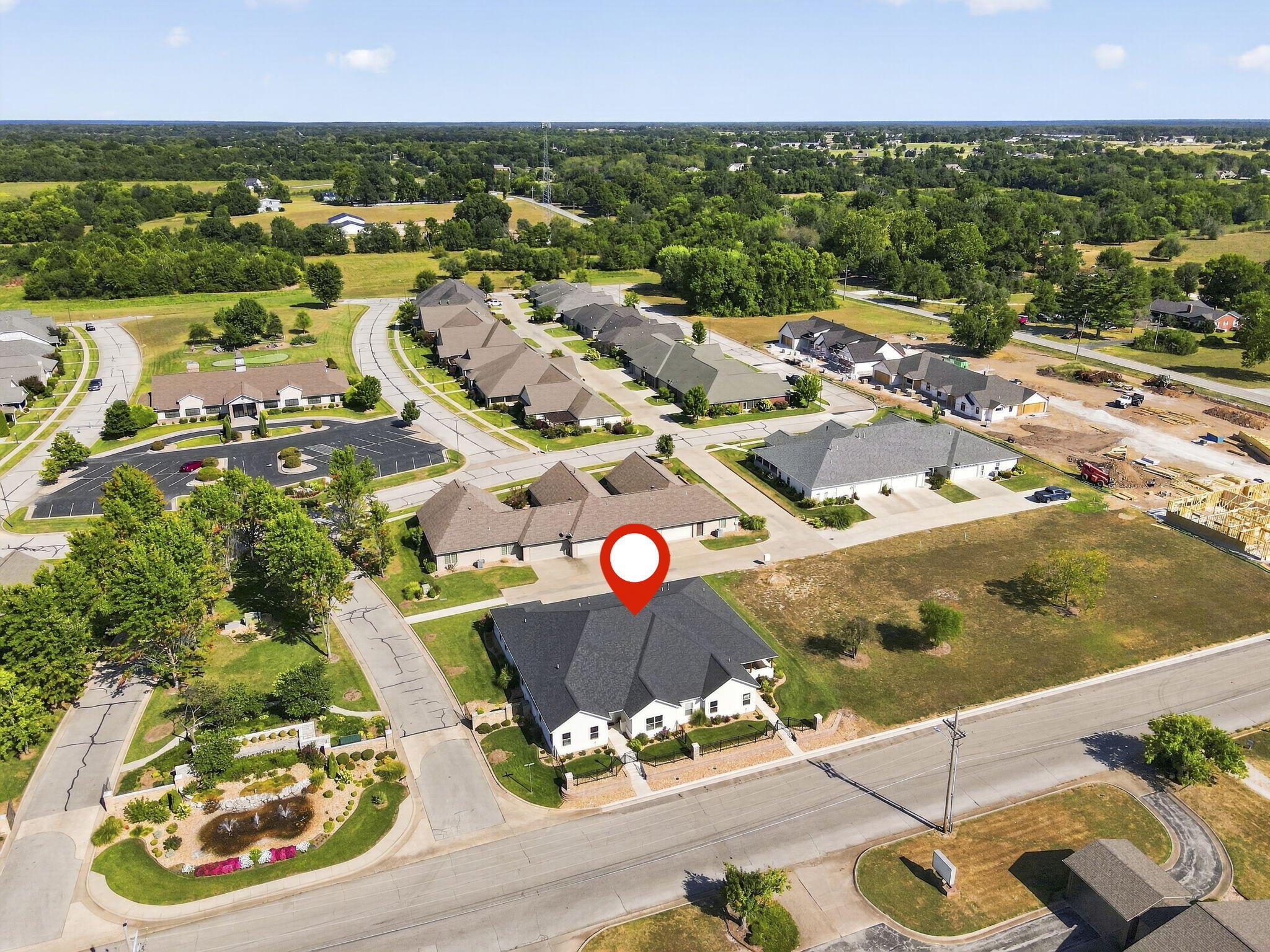 60332869 Property Photo 25