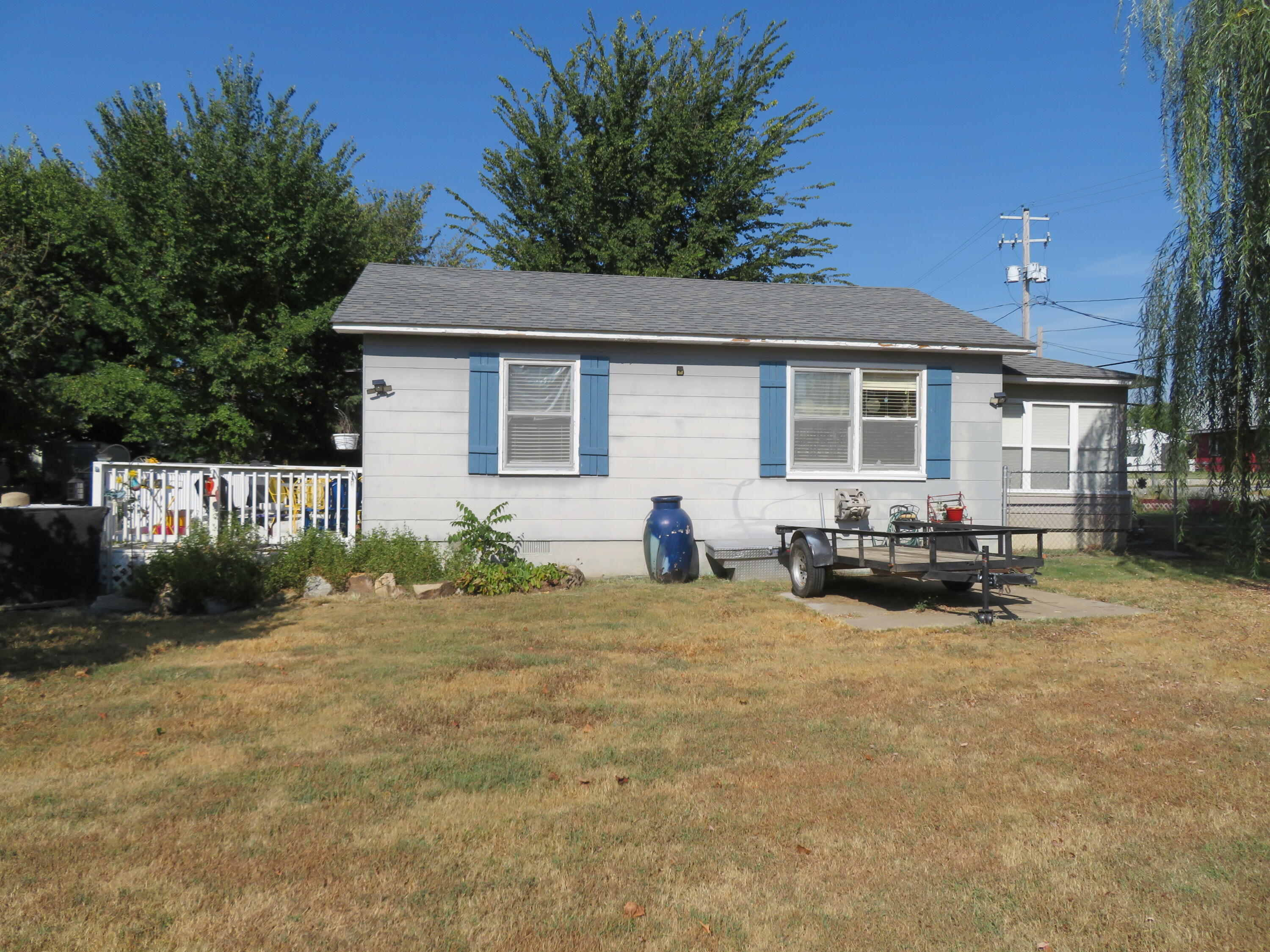 200 East Lee Street Property Photo 10