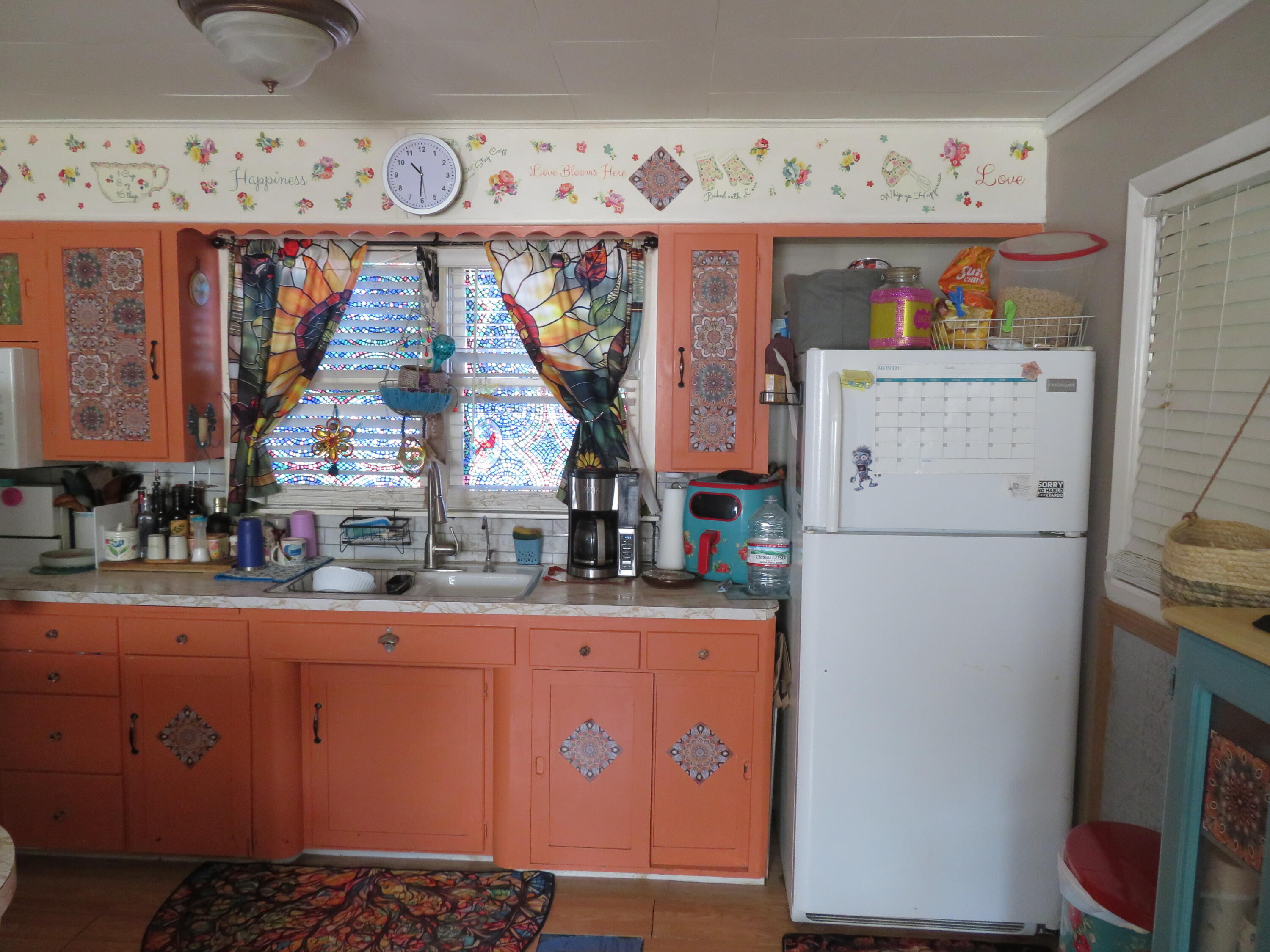 200 East Lee Street Property Photo 17