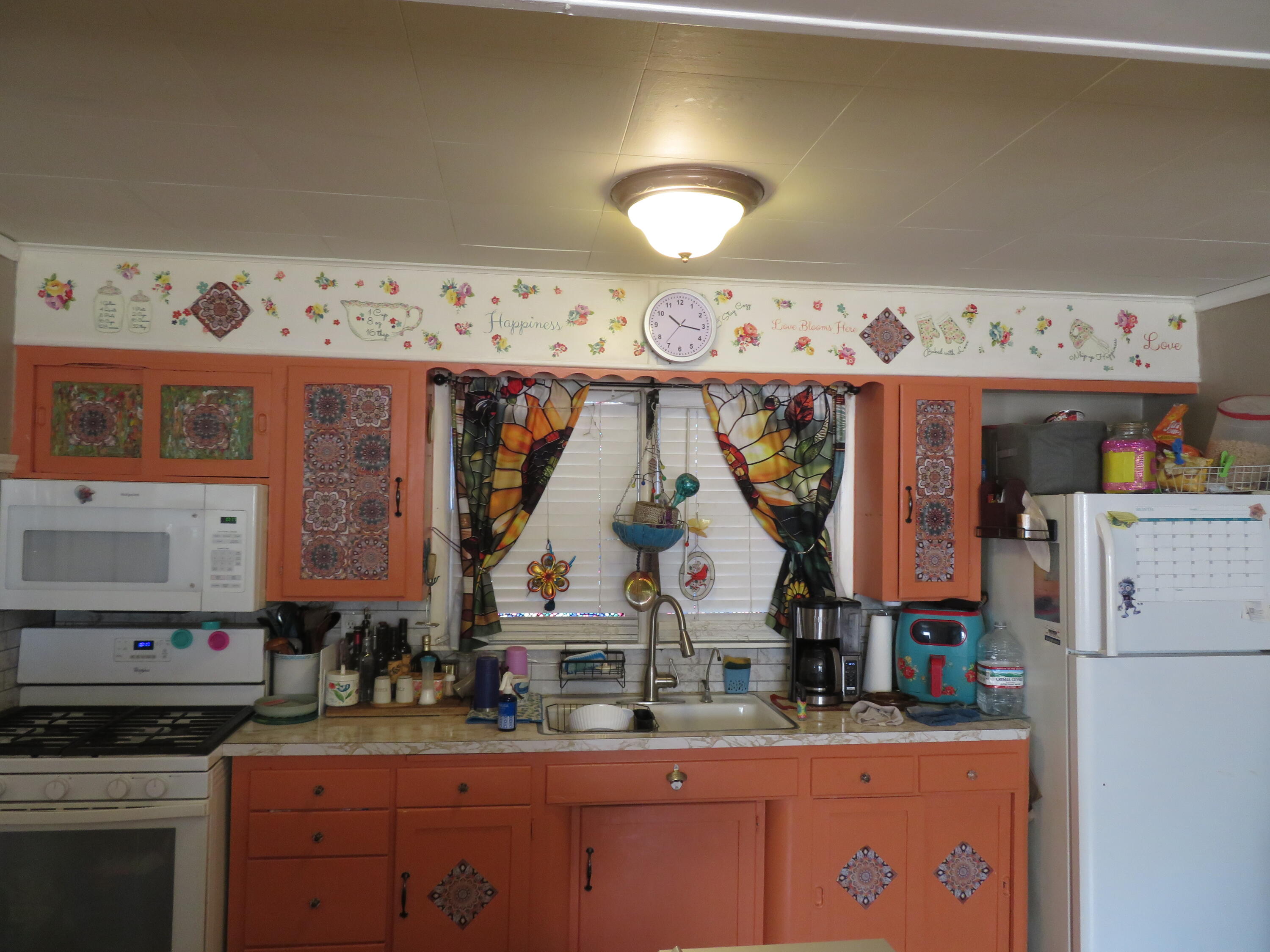 200 East Lee Street Property Photo 20