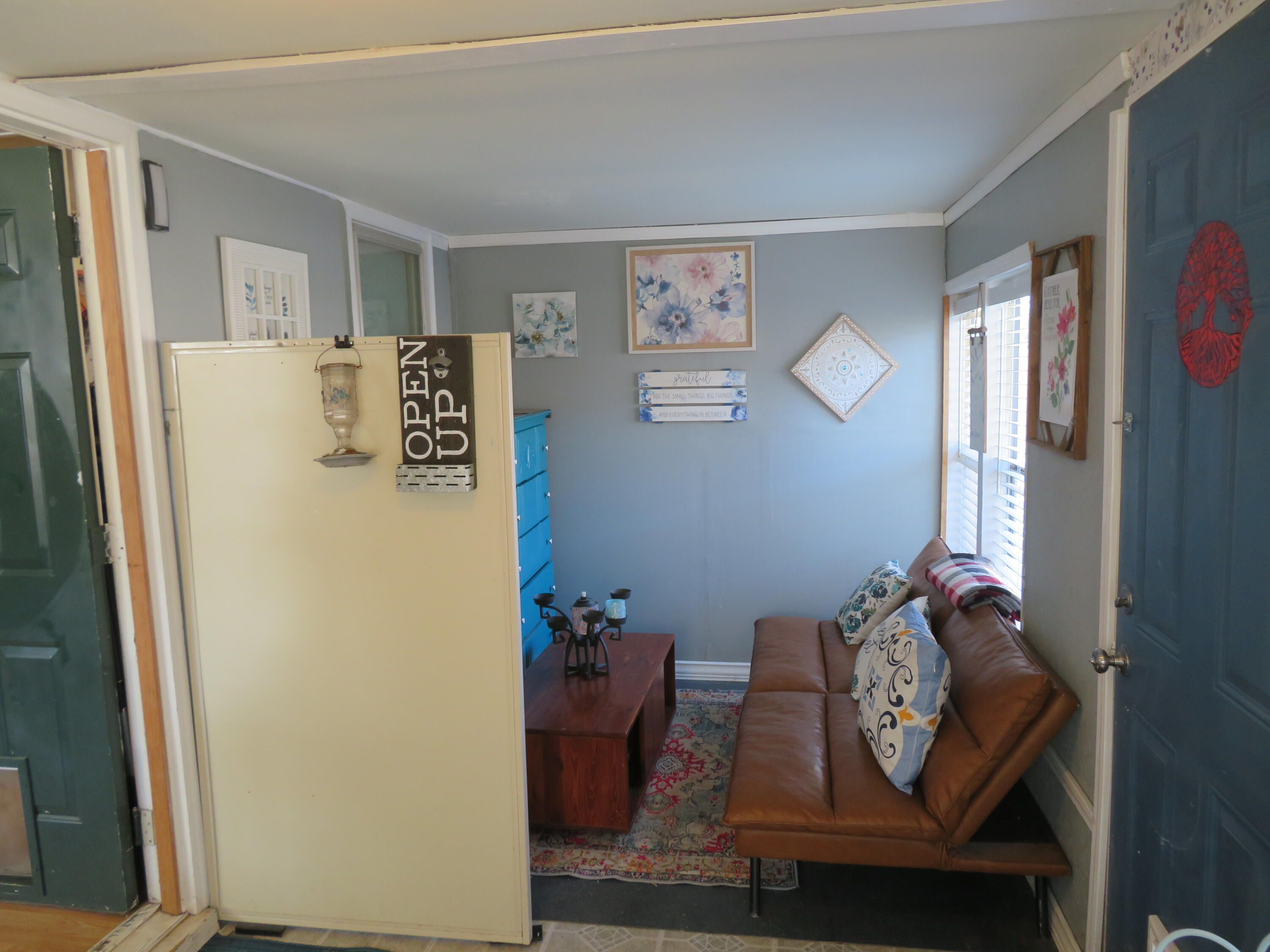 200 East Lee Street Property Photo 29