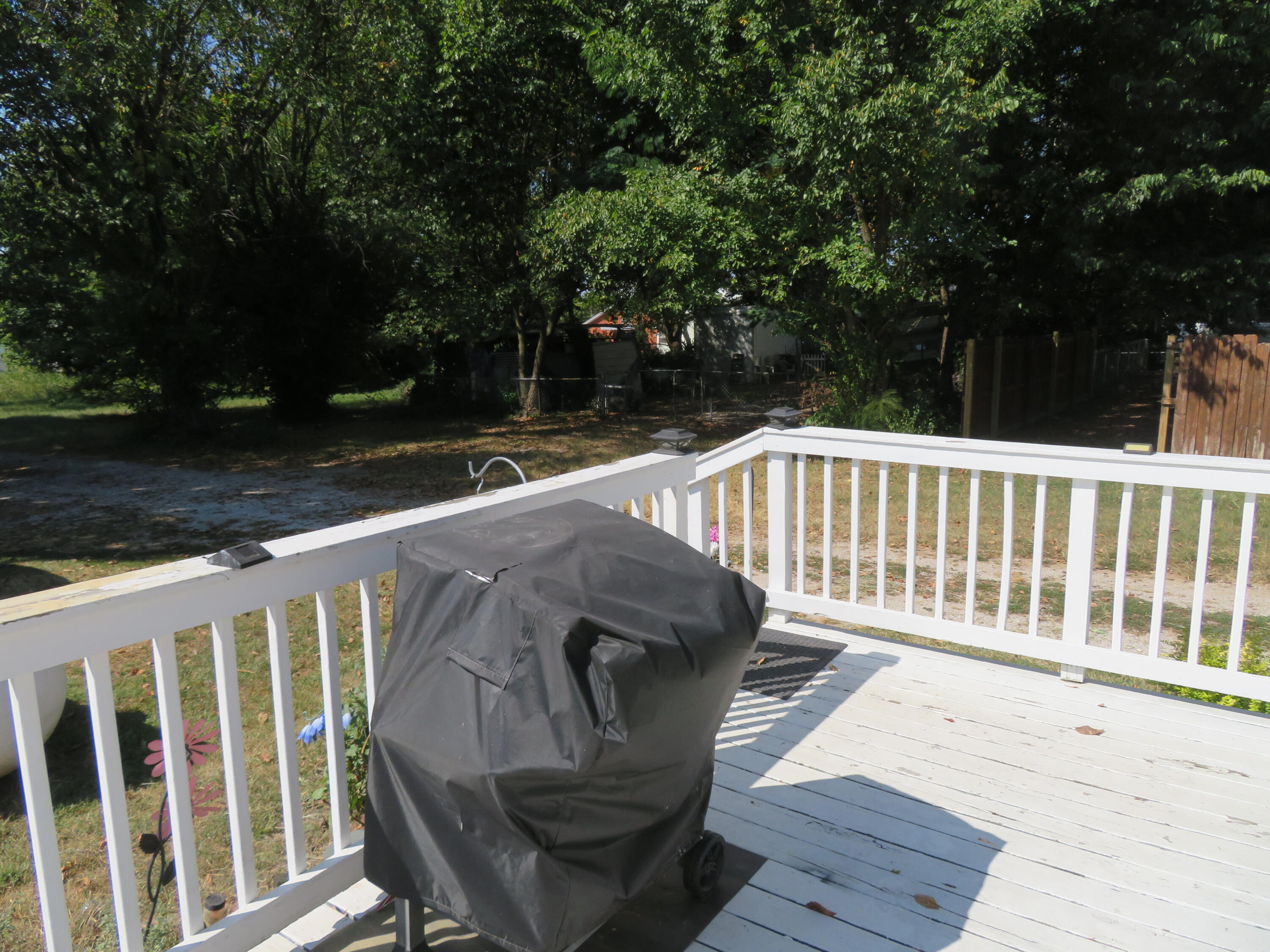 200 East Lee Street Property Photo 45