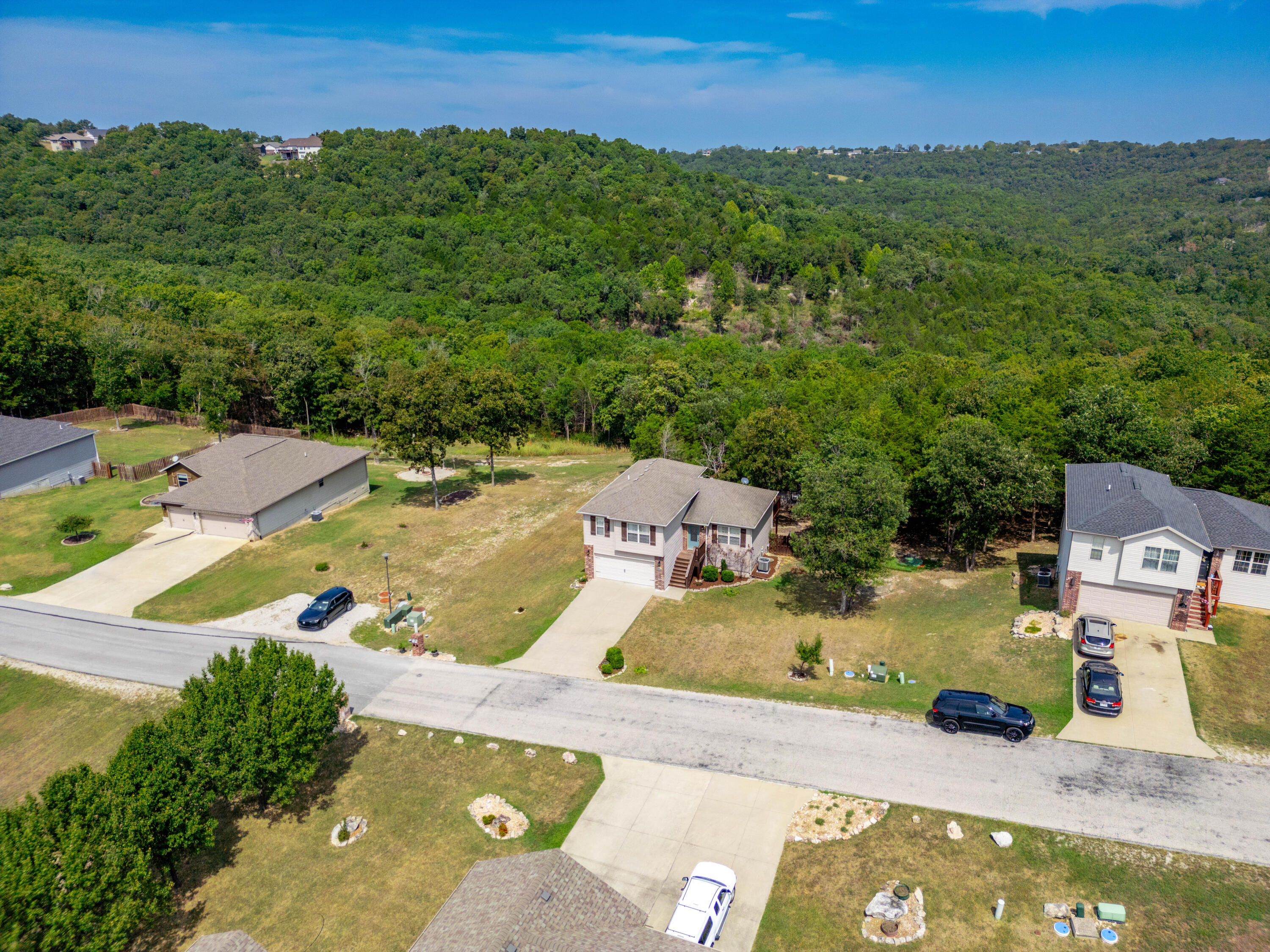 421 Highpoints Ridge Property Photo 5
