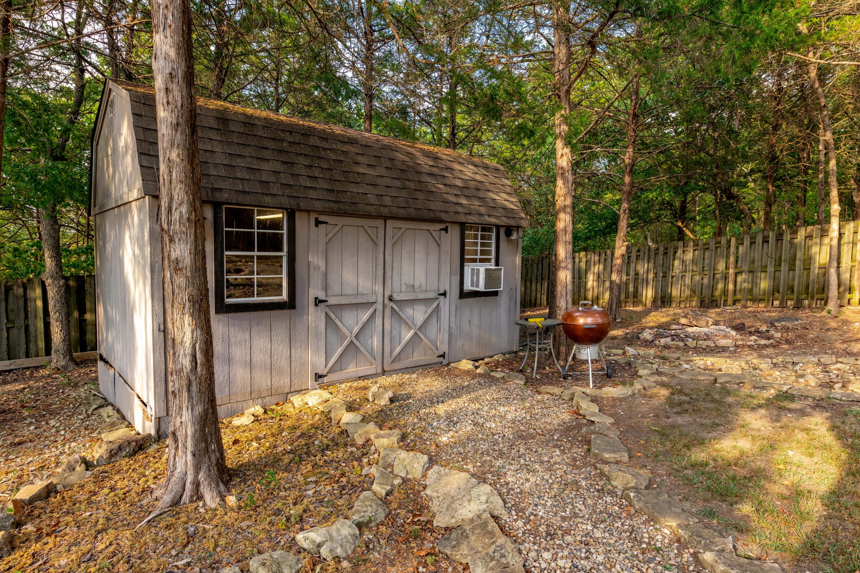 421 Highpoints Ridge Property Photo 32