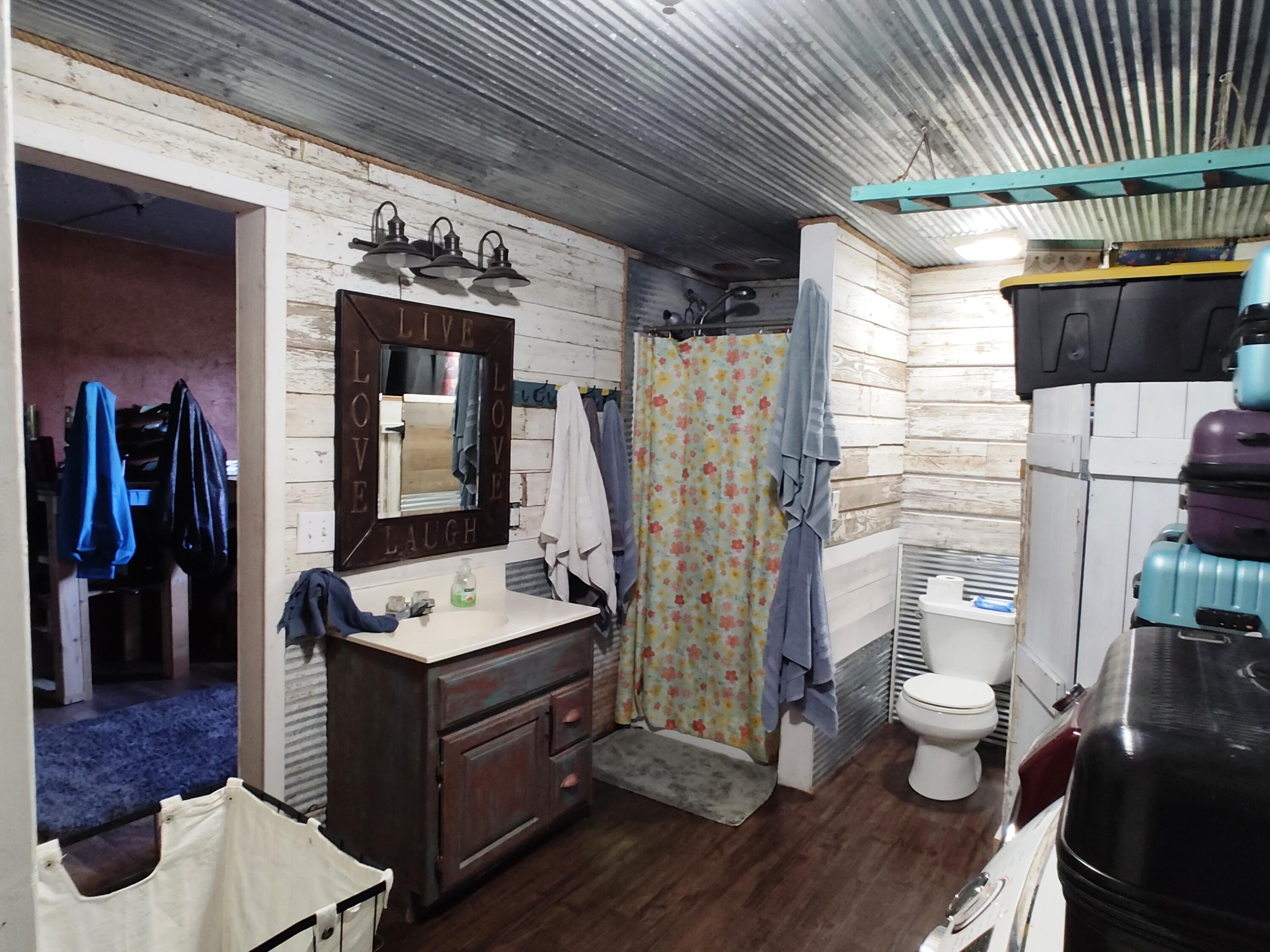 2373 East 540th Road Property Photo 47