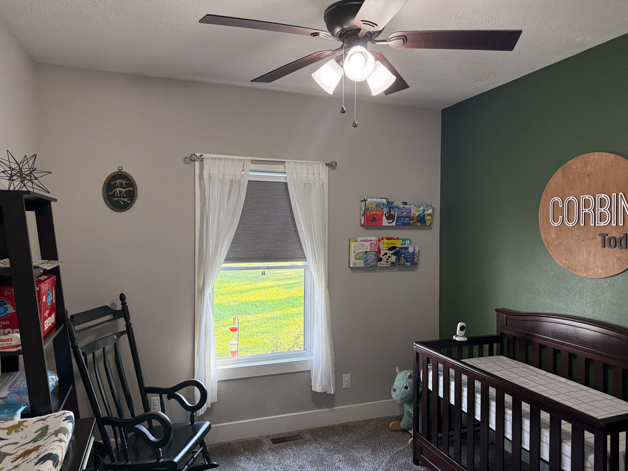 421 Ira Drive Property Photo 12