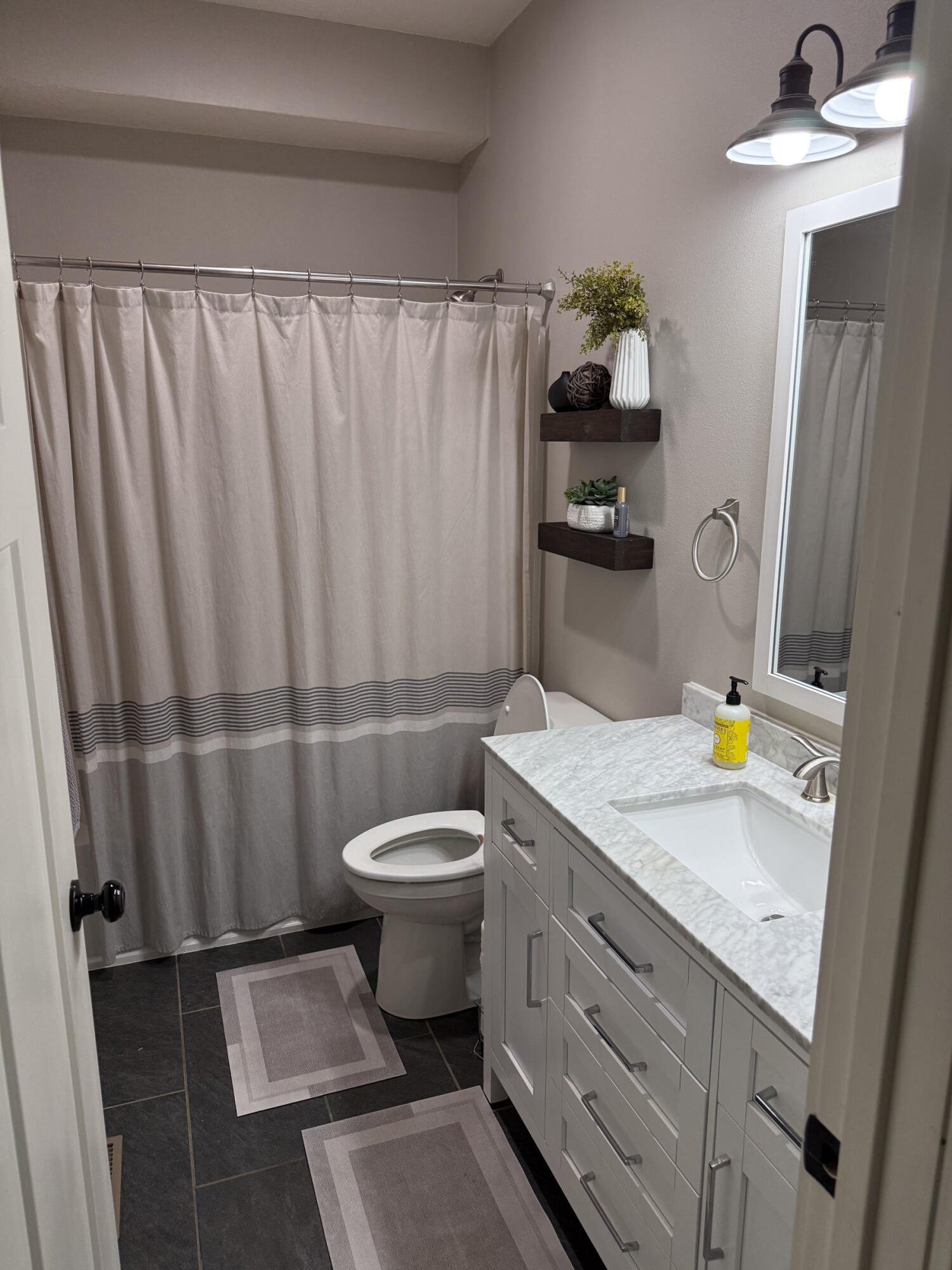 421 Ira Drive Property Photo 15