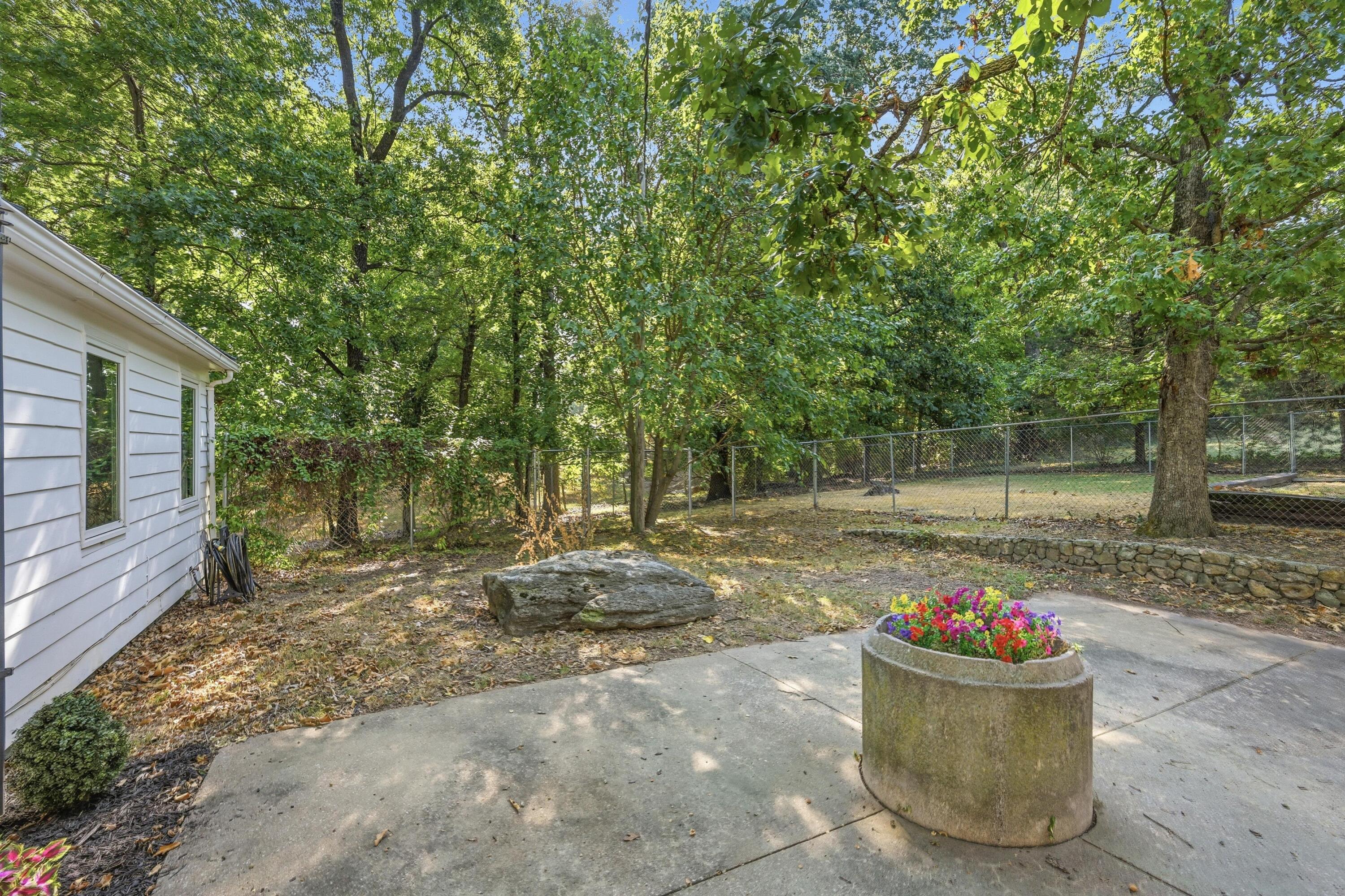 16997 State Rte Hh Property Photo 35