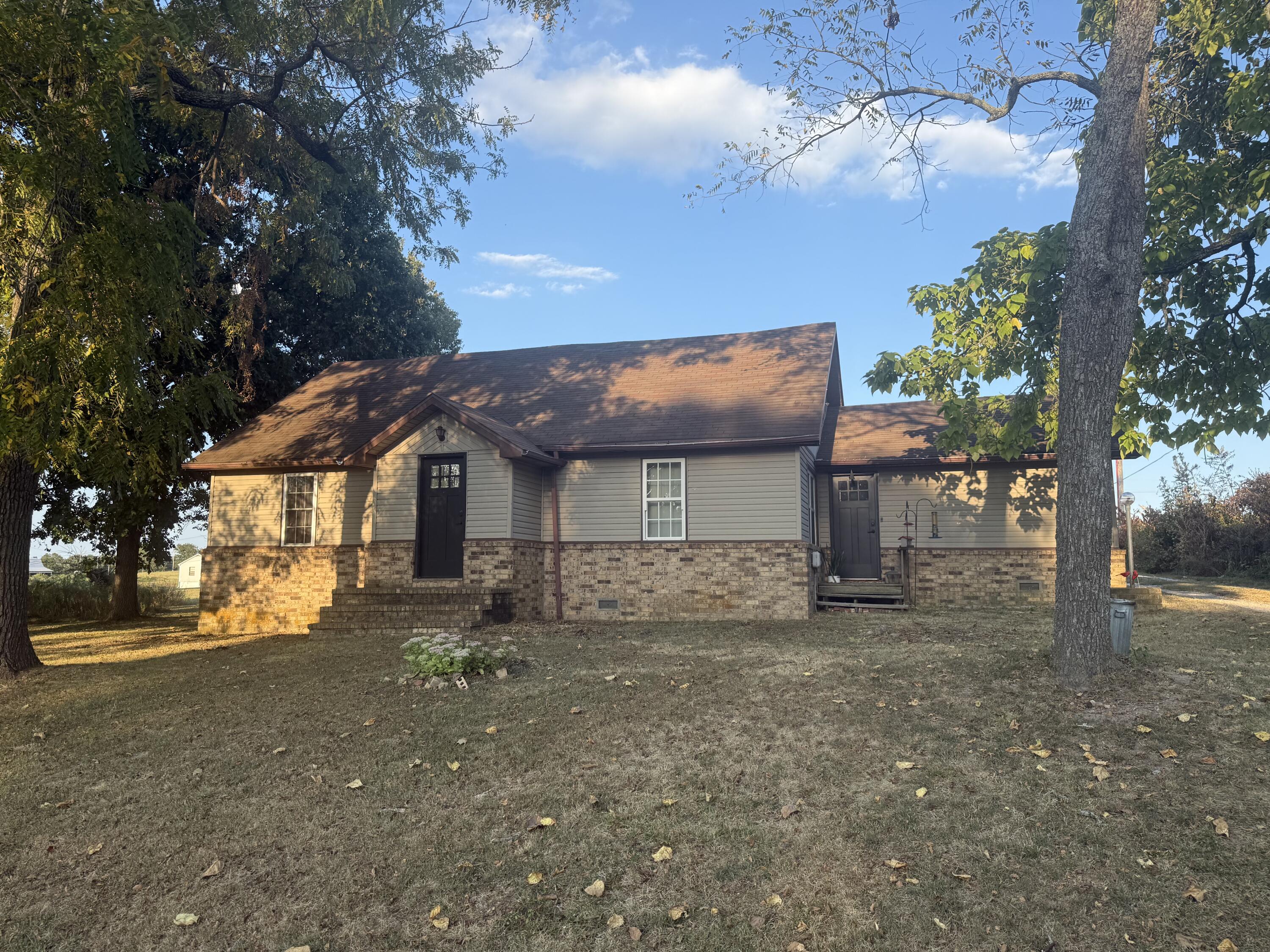 1964 Morris Road Property Photo 1