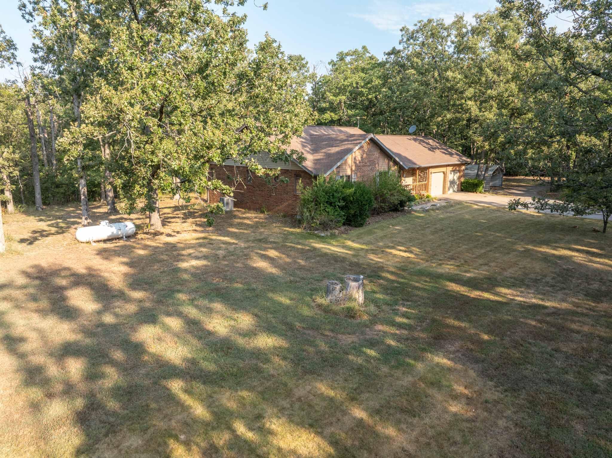 6337 South Farm Road 31 Property Photo 2