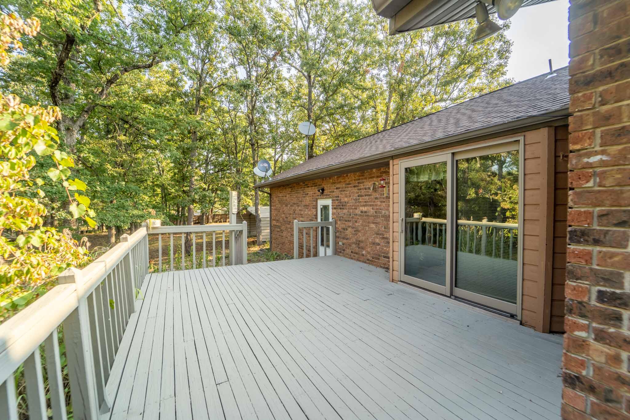 6337 South Farm Road 31 Property Photo 5