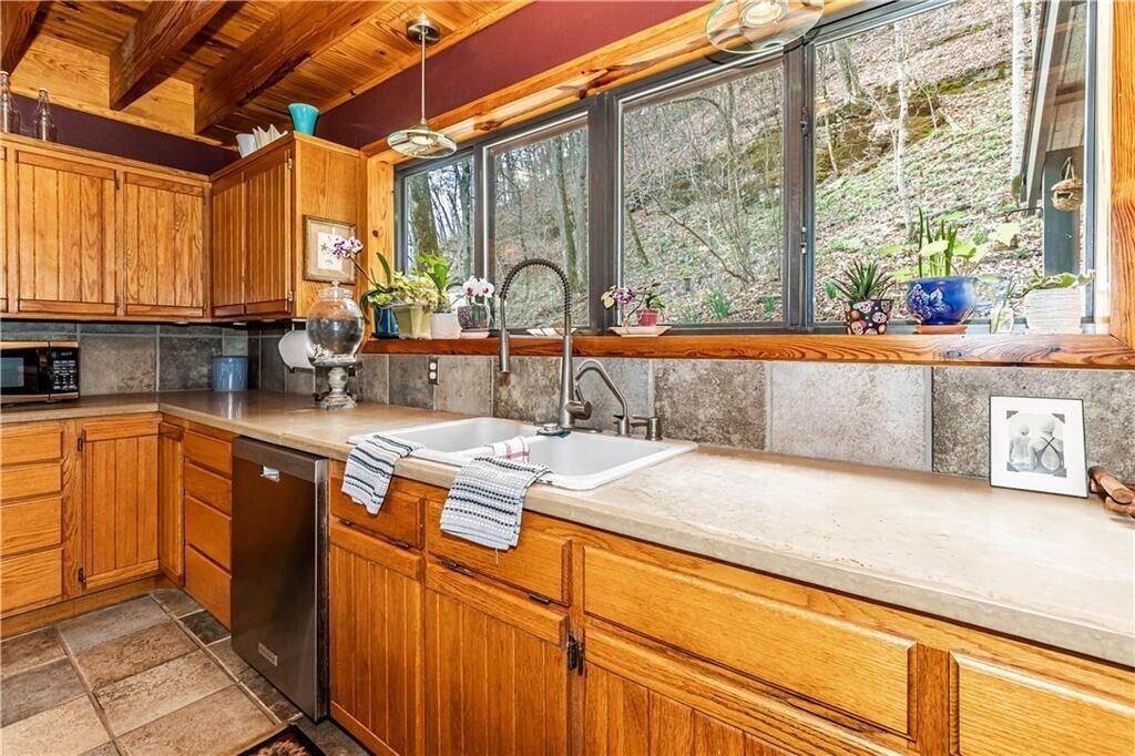 11346 Farm Road 2285 Property Photo 7
