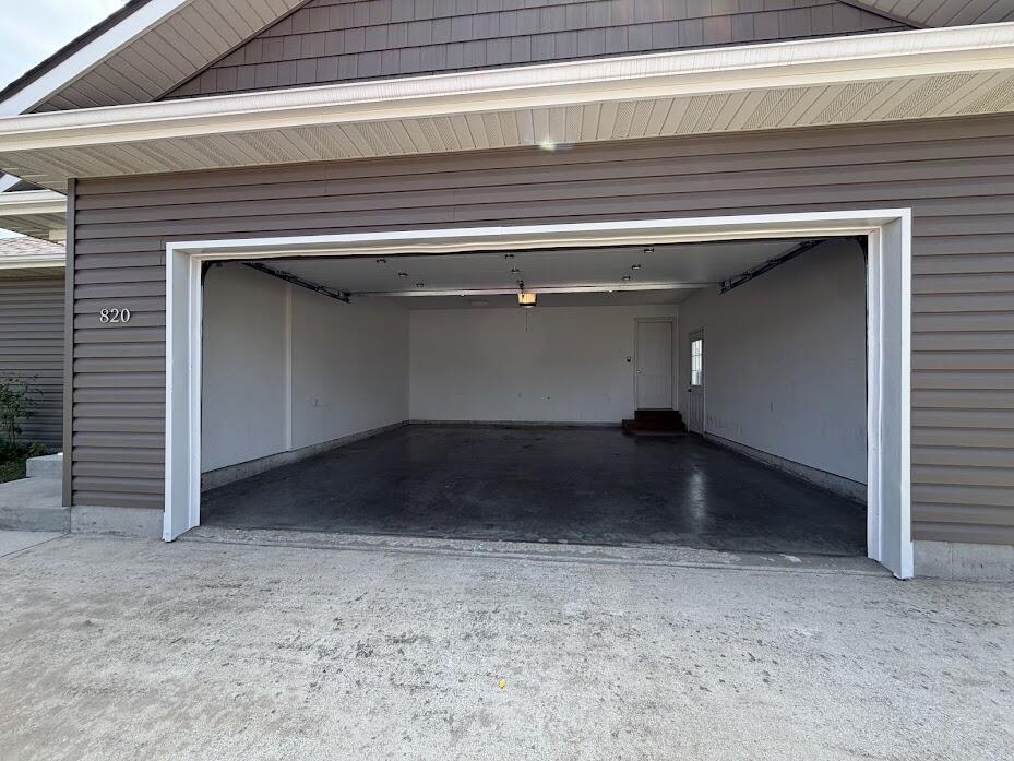 820 West Stewart Street Property Photo 4