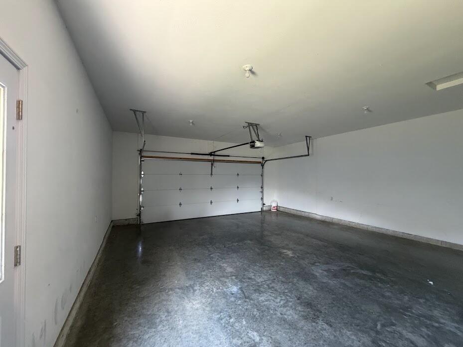 820 West Stewart Street Property Photo 5