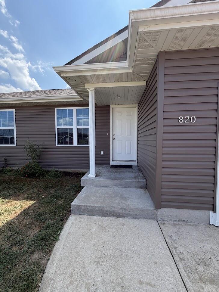820 West Stewart Street Property Photo 6
