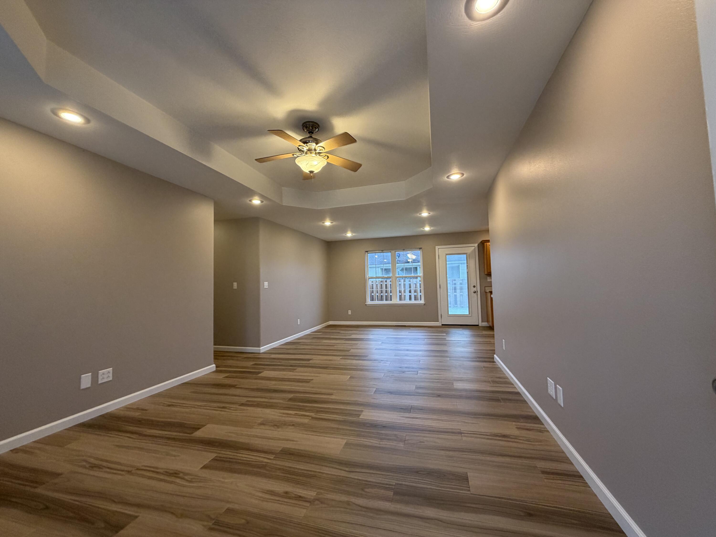 820 West Stewart Street Property Photo 7
