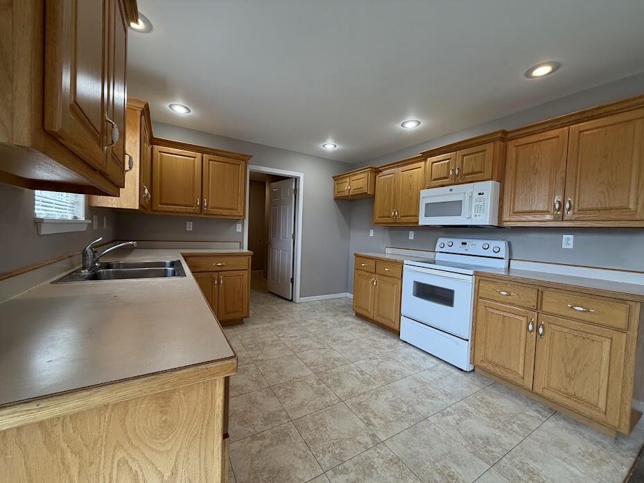 820 West Stewart Street Property Photo 12