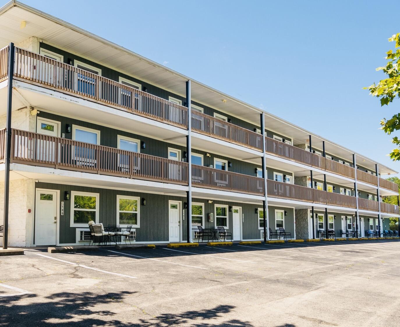 450 State Highway 165 Property Photo 4