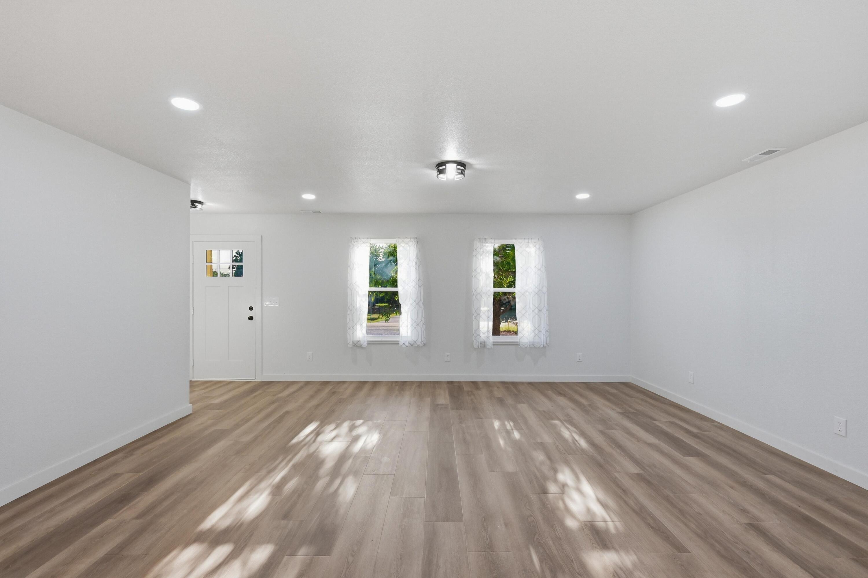 1002 Granby Miners Road Property Photo 4