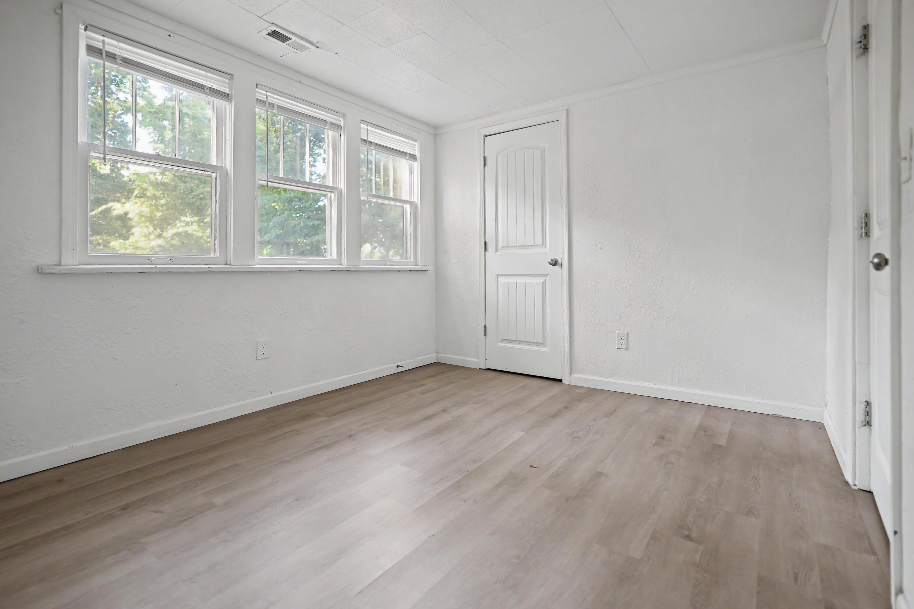 1830 East Monroe Terrace Property Photo 15